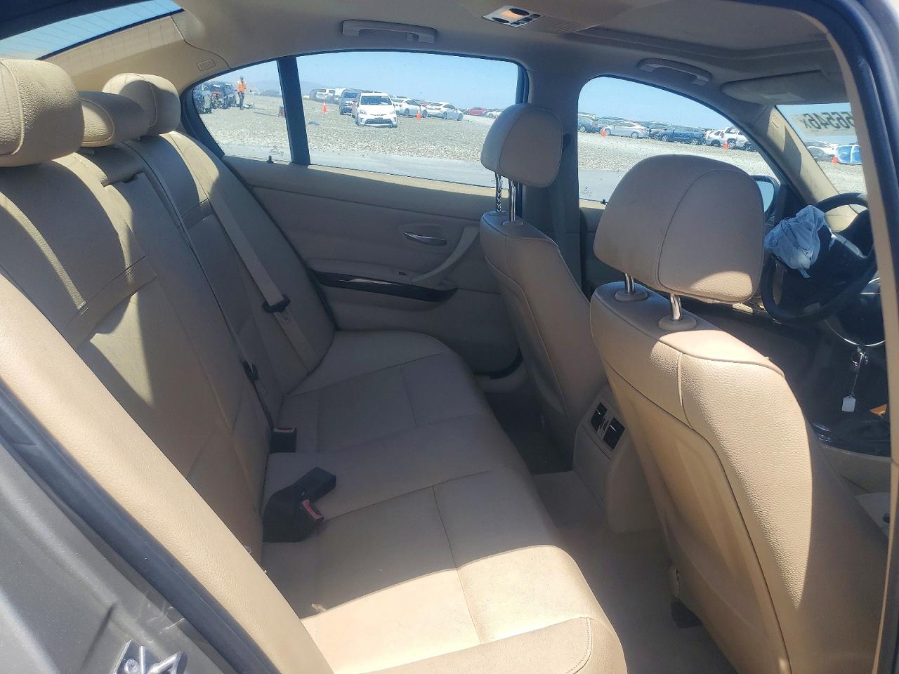 2011 Bmw 335 D Gold vin: WBAPN7C53BA779453