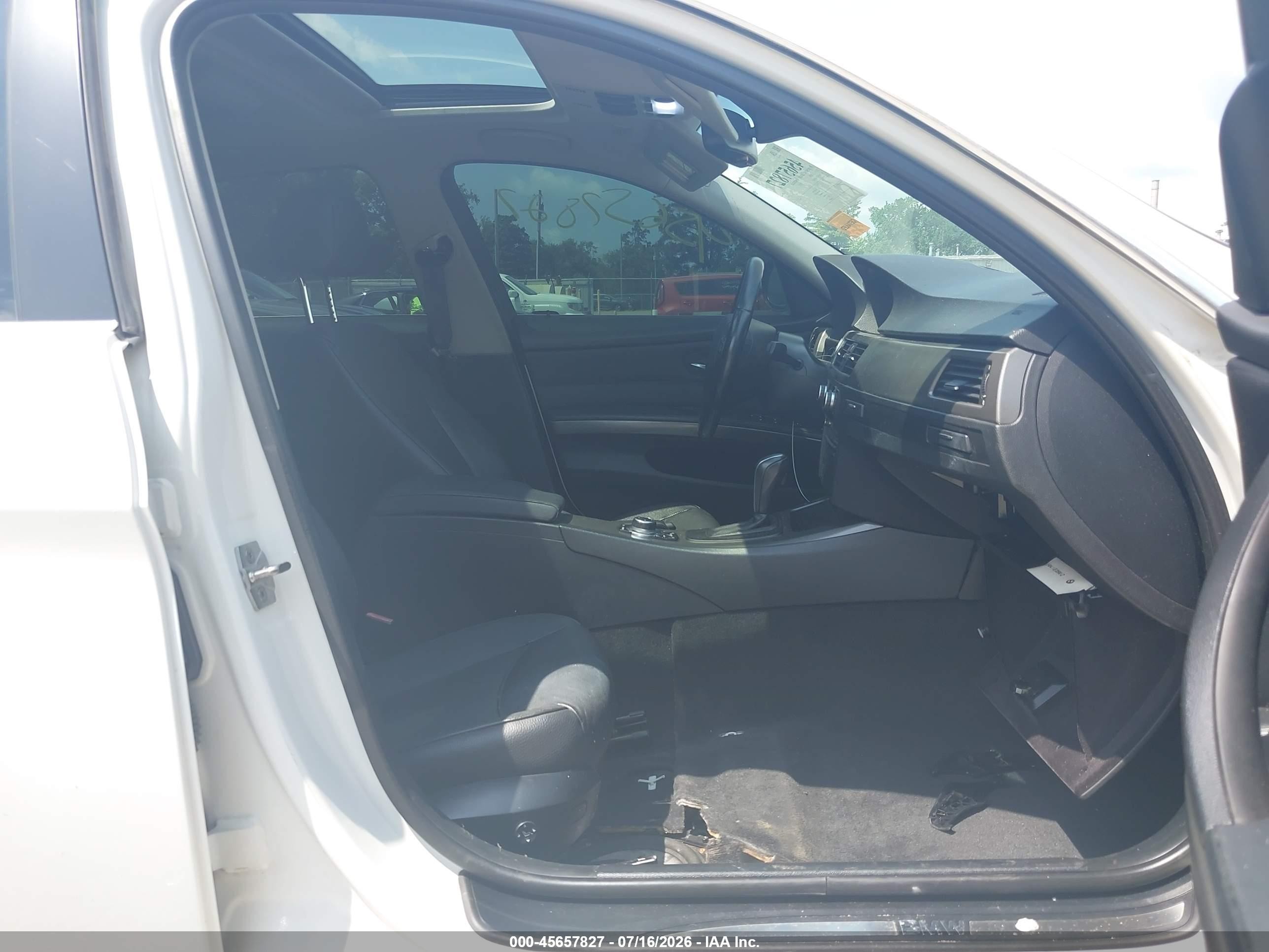 2011 Bmw 335d   Белый vin: WBAPN7C55BA781348