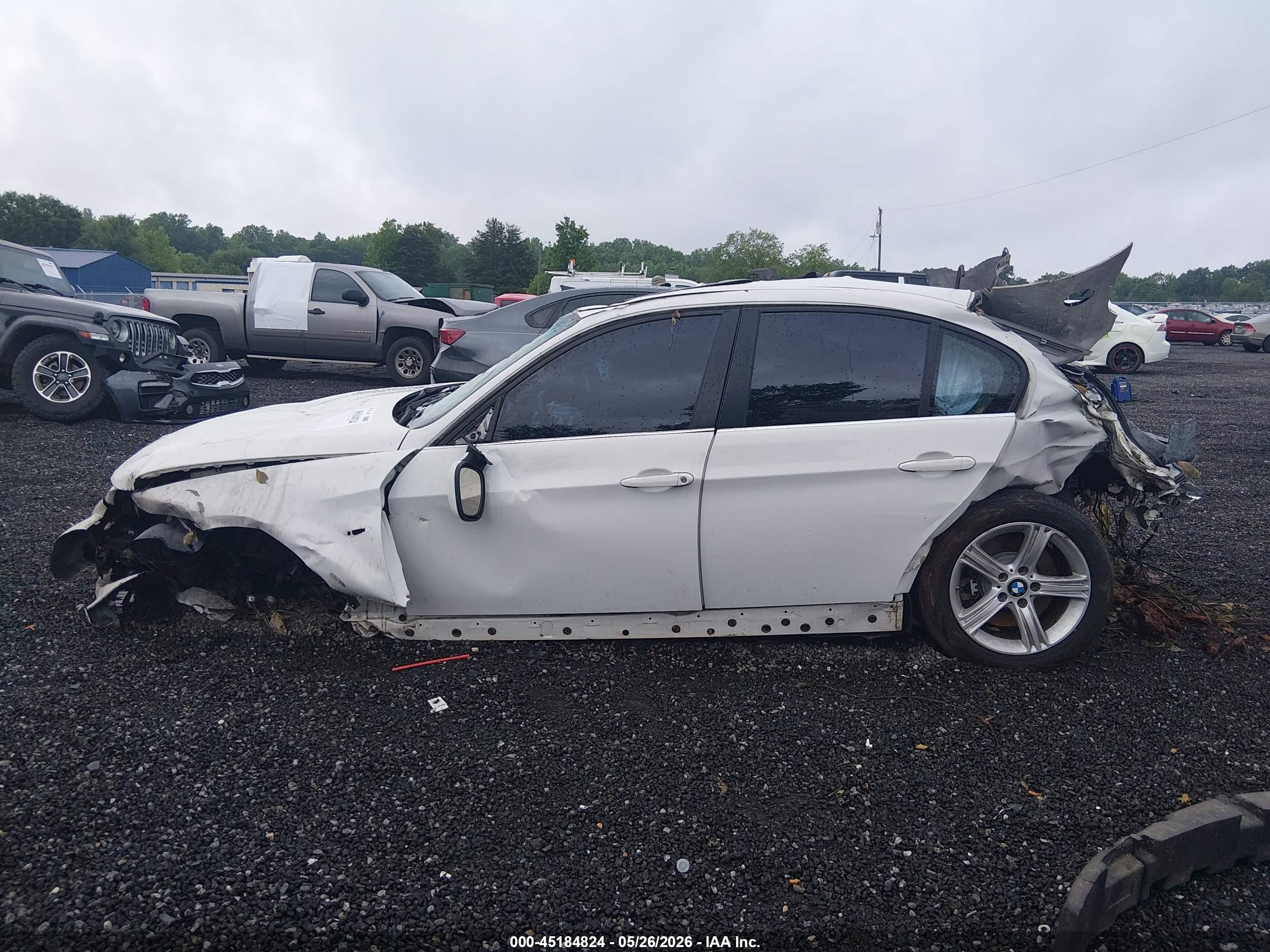 2011 Bmw 335d   Белый vin: WBAPN7C56BA780791