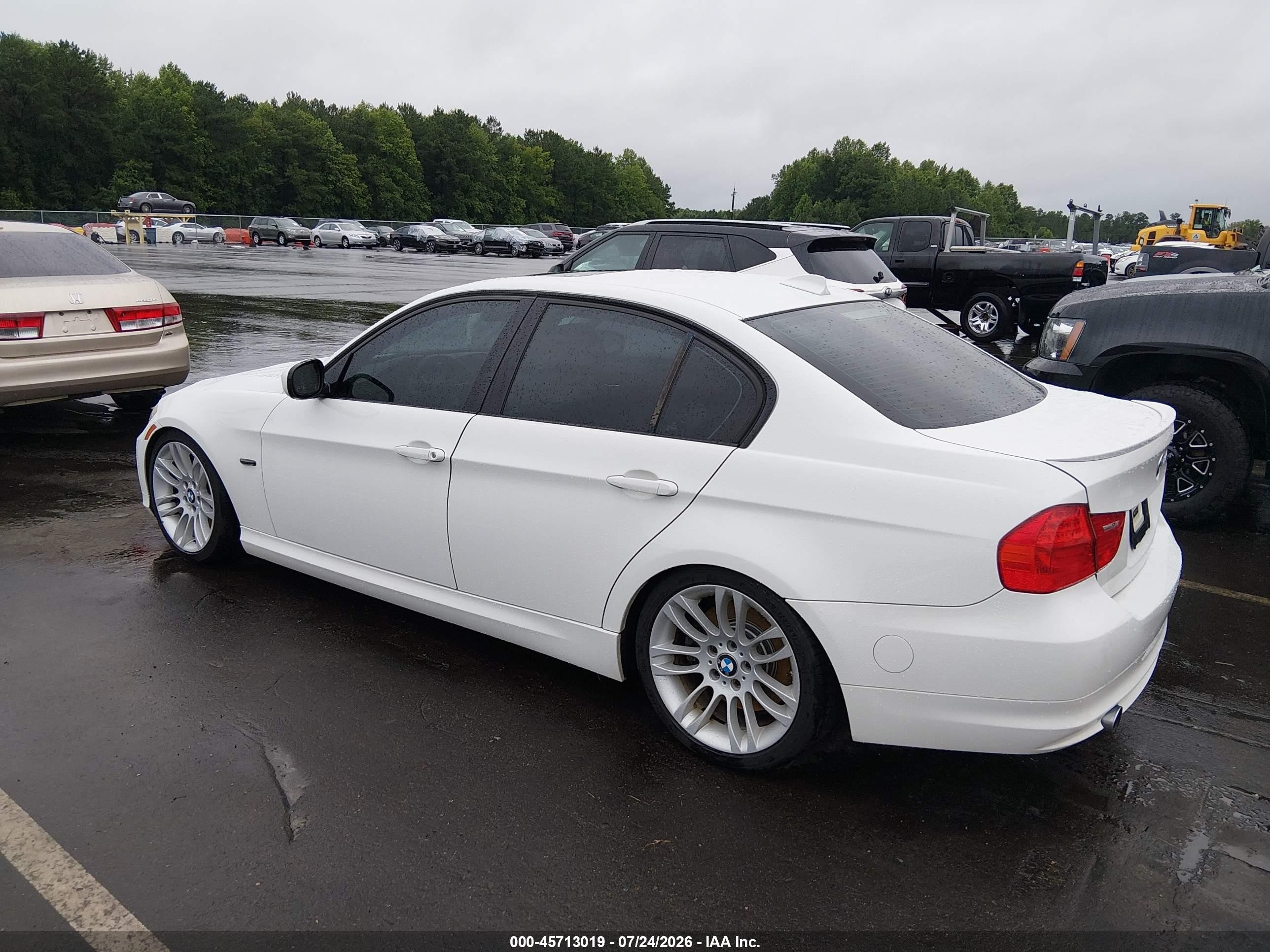 2011 Bmw 335d   White vin: WBAPN7C56BF184308