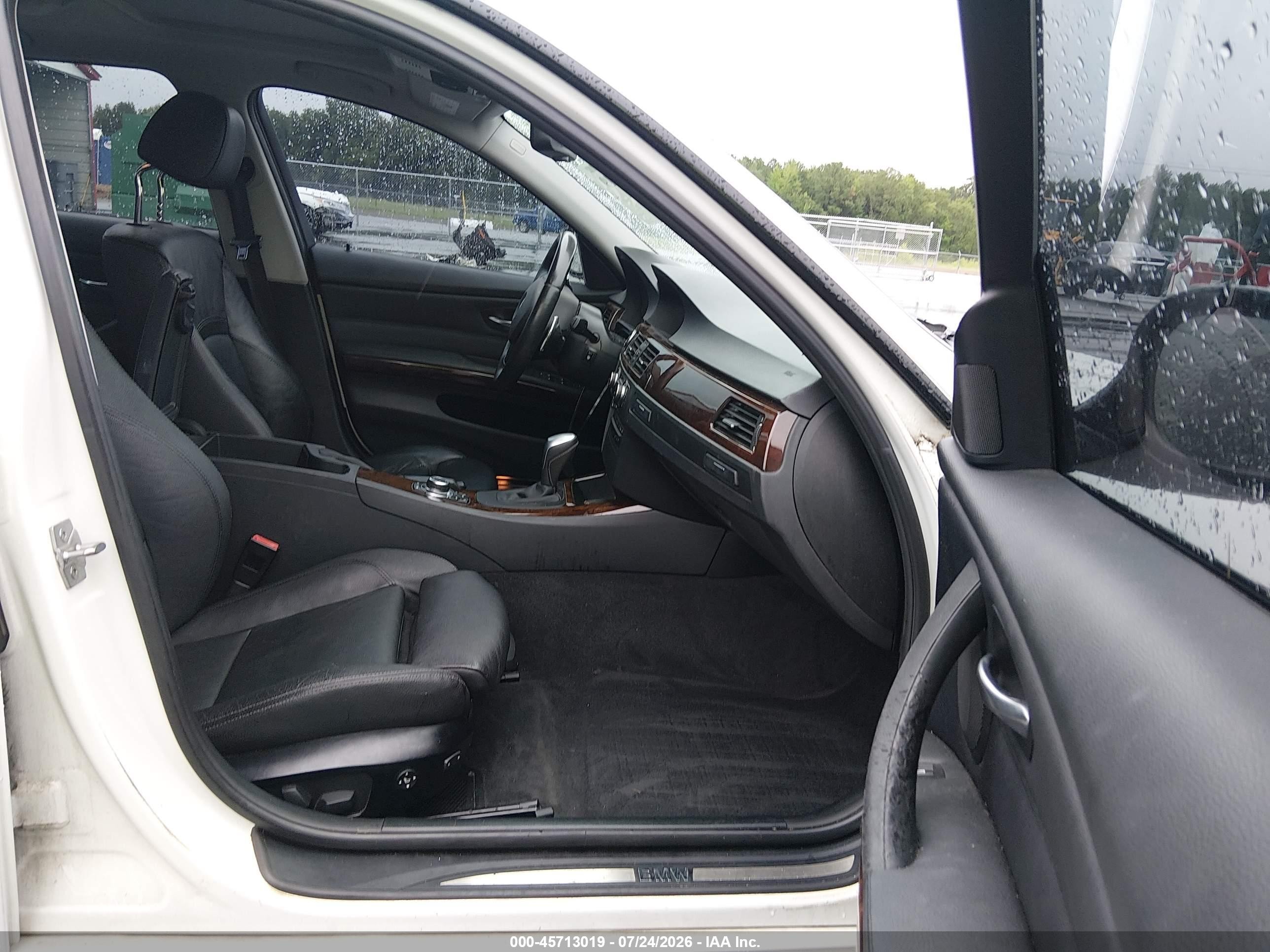 2011 Bmw 335d   White vin: WBAPN7C56BF184308