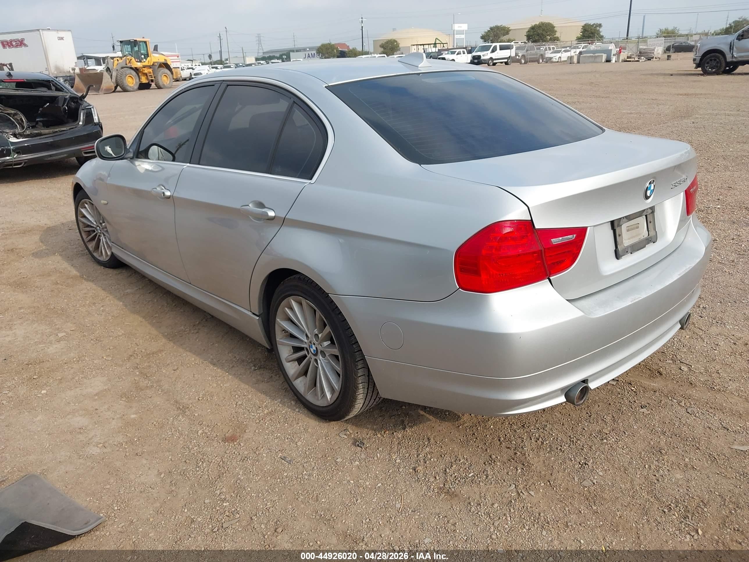 2011 Bmw 335d   Silver vin: WBAPN7C57BA948261