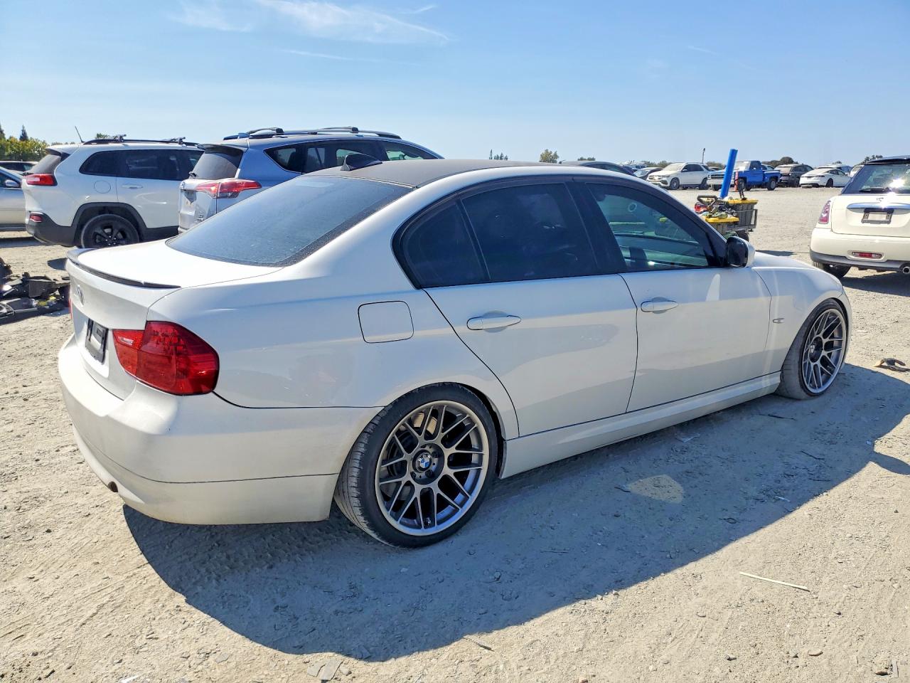 2011 Bmw 335 D Белый vin: WBAPN7C59BA782101