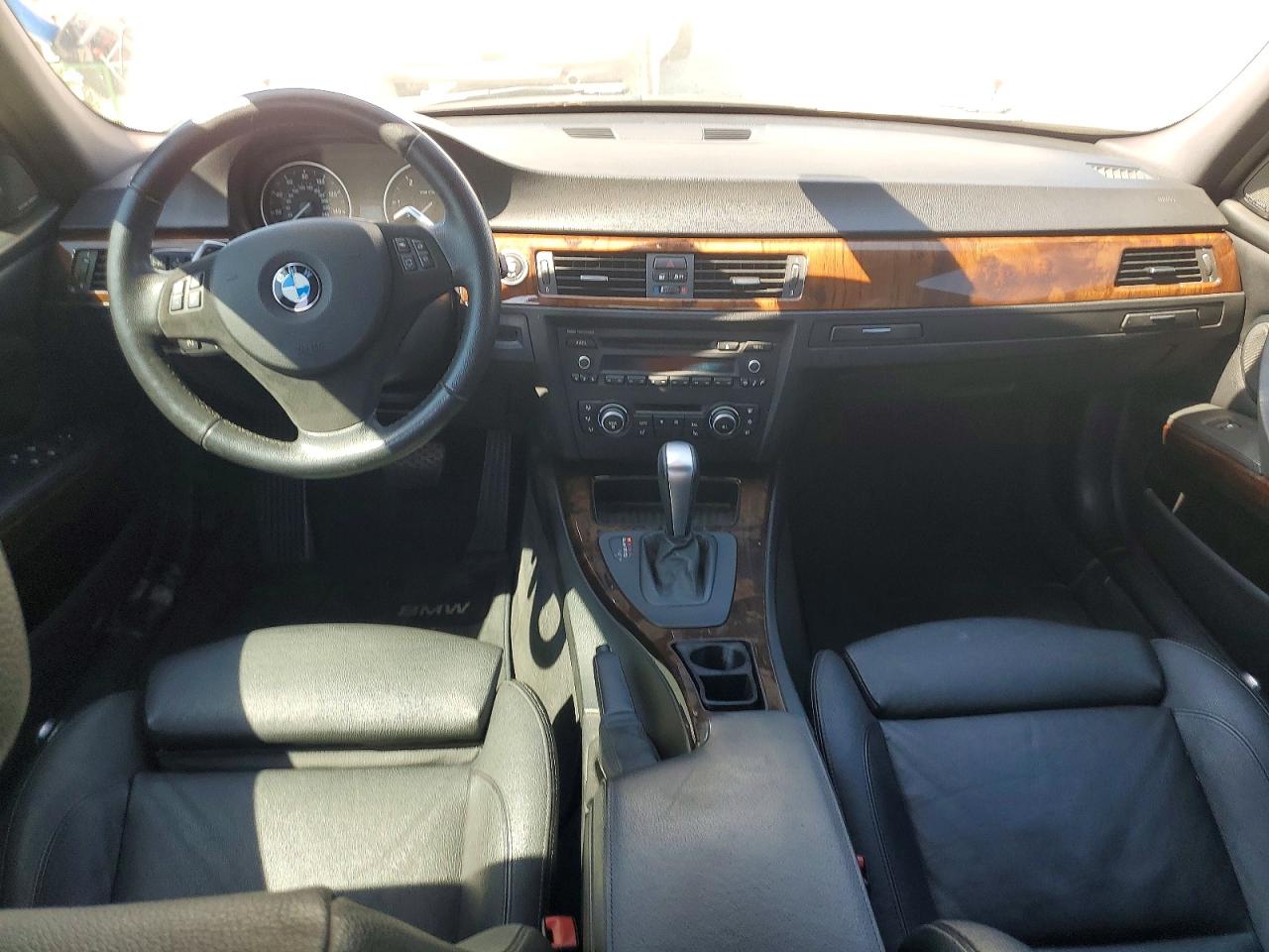2011 Bmw 335 D Белый vin: WBAPN7C59BA782101