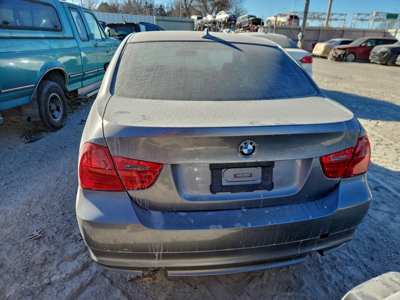 2011 Bmw 3 Series 328i Gray vin: WBAPN7C59BF183976