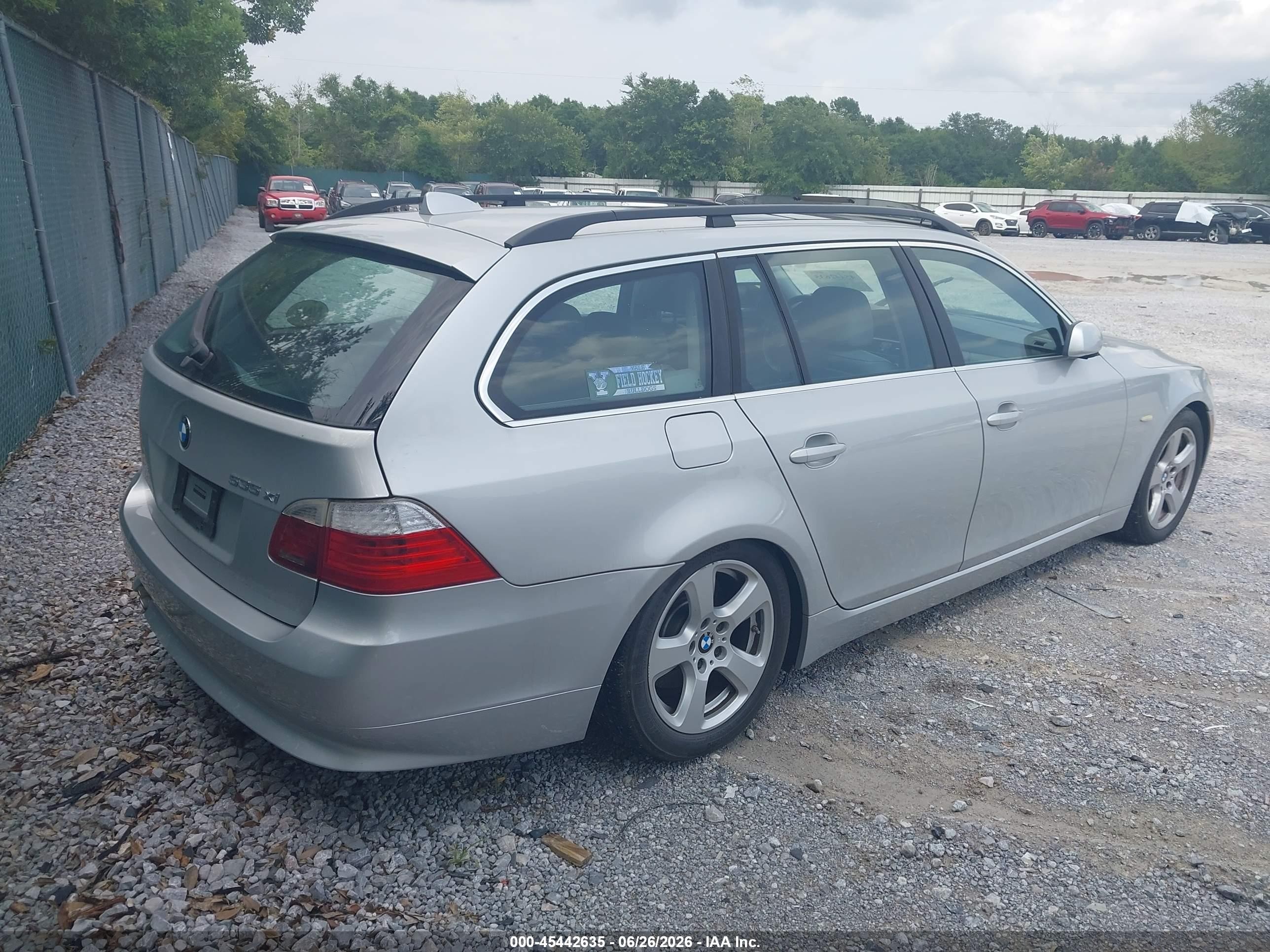 2008 Bmw 535xi Серебряный vin: WBAPT73518CX00641