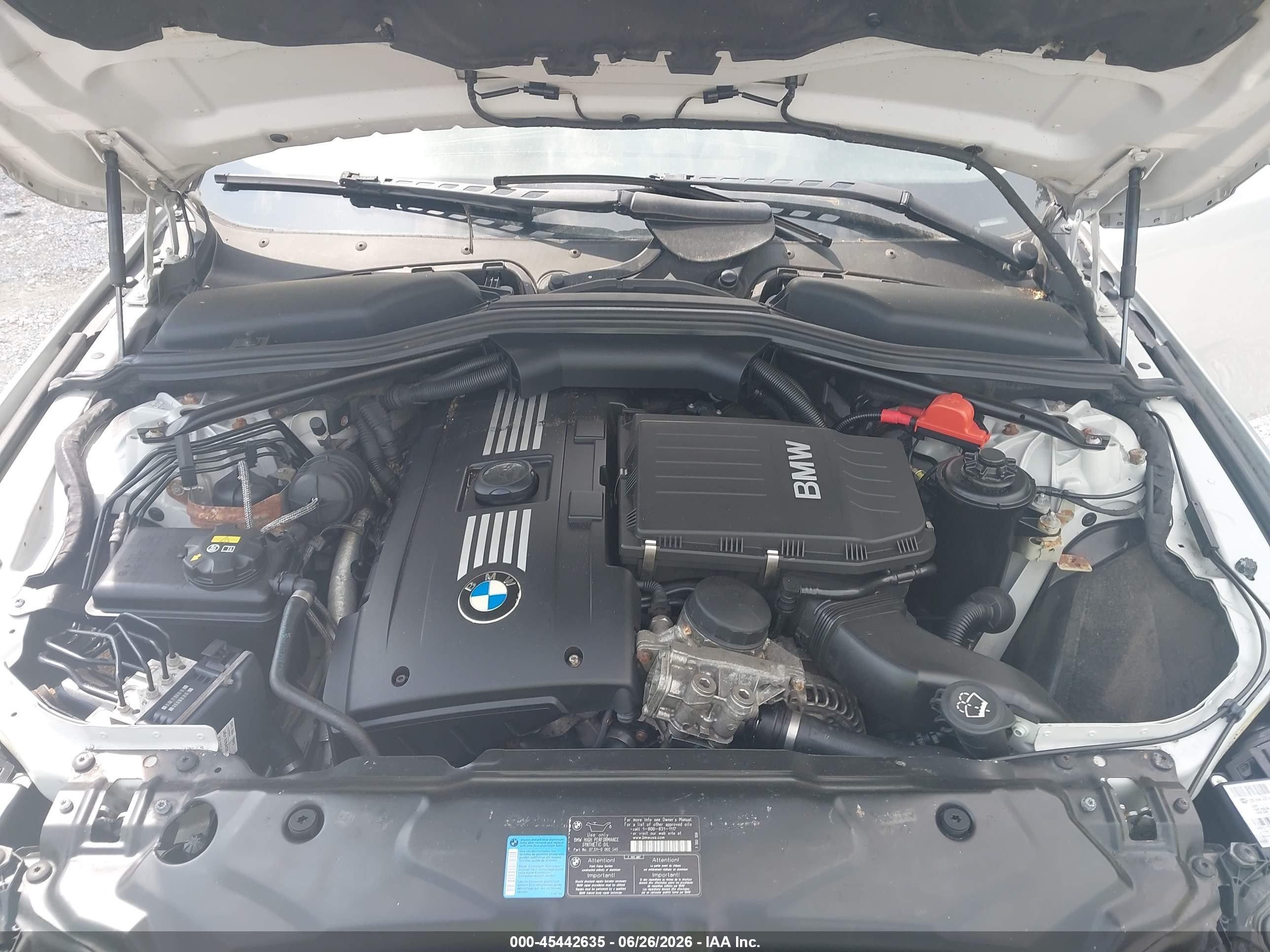 2008 Bmw 535xi Серебряный vin: WBAPT73518CX00641