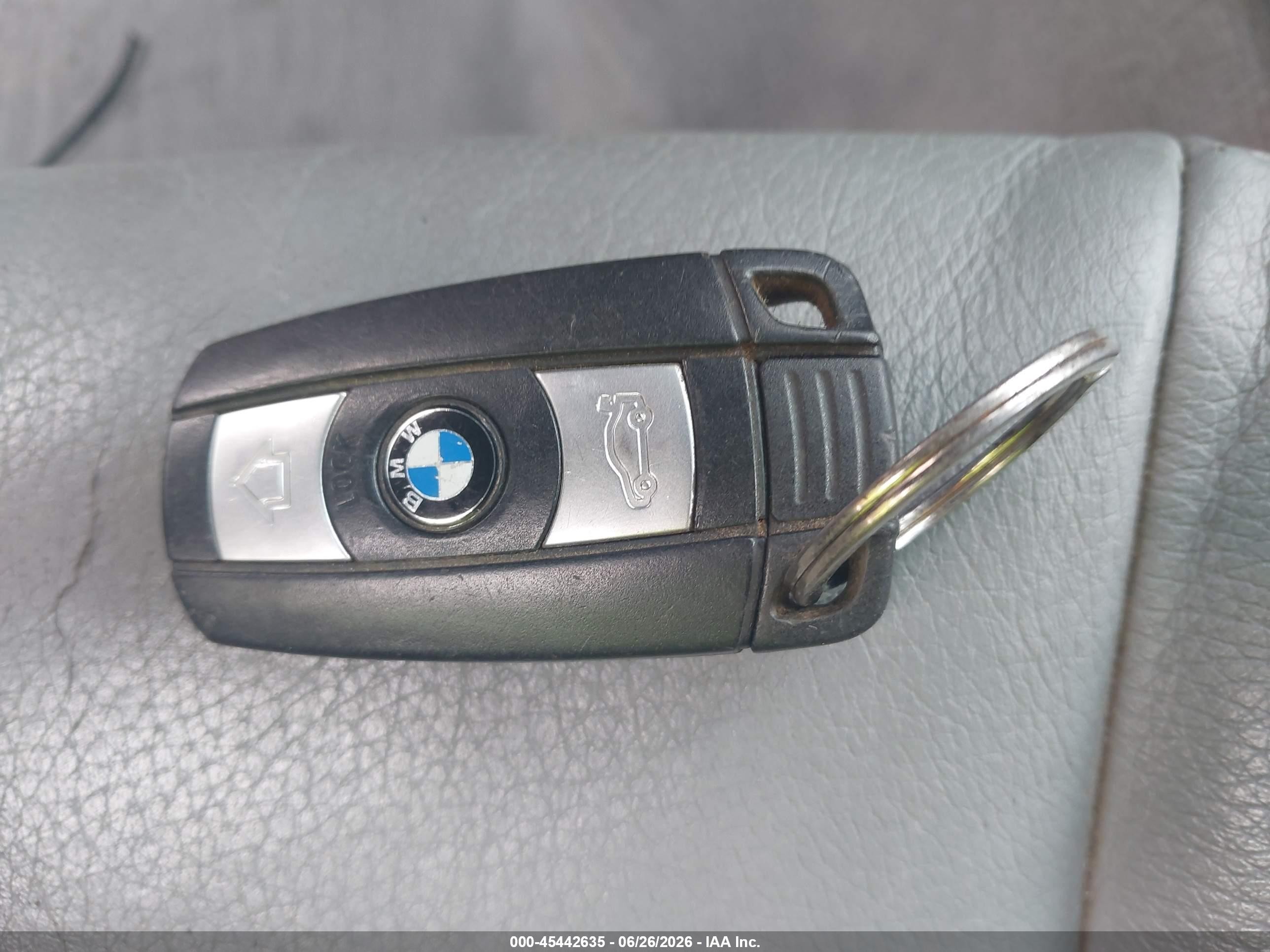 2008 Bmw 535xi Серебряный vin: WBAPT73518CX00641