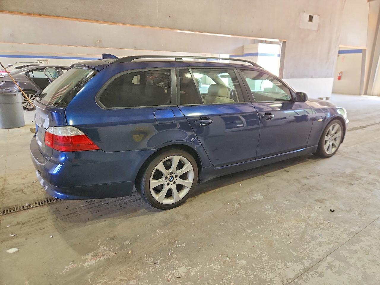 2008 Bmw 535 Xi Blue vin: WBAPT73528CX00888