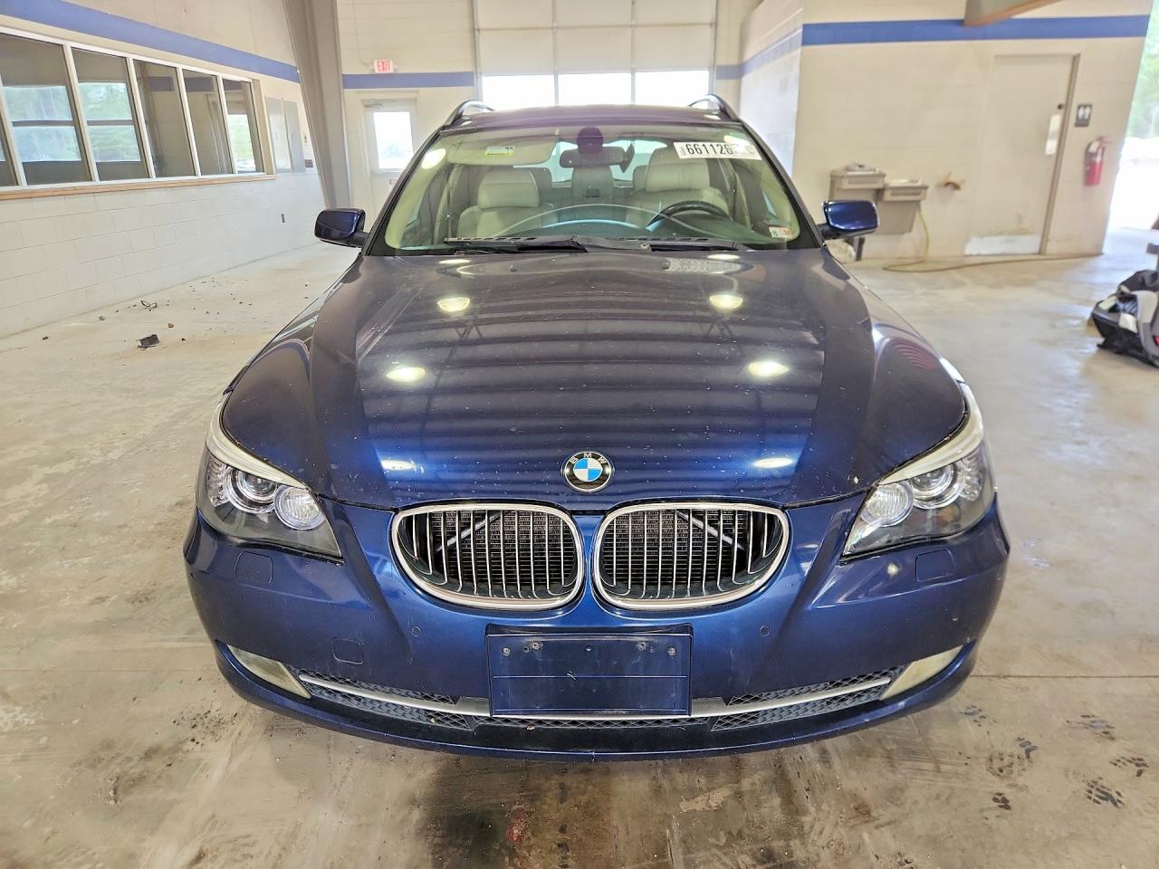 2008 Bmw 535 Xi Blue vin: WBAPT73528CX00888
