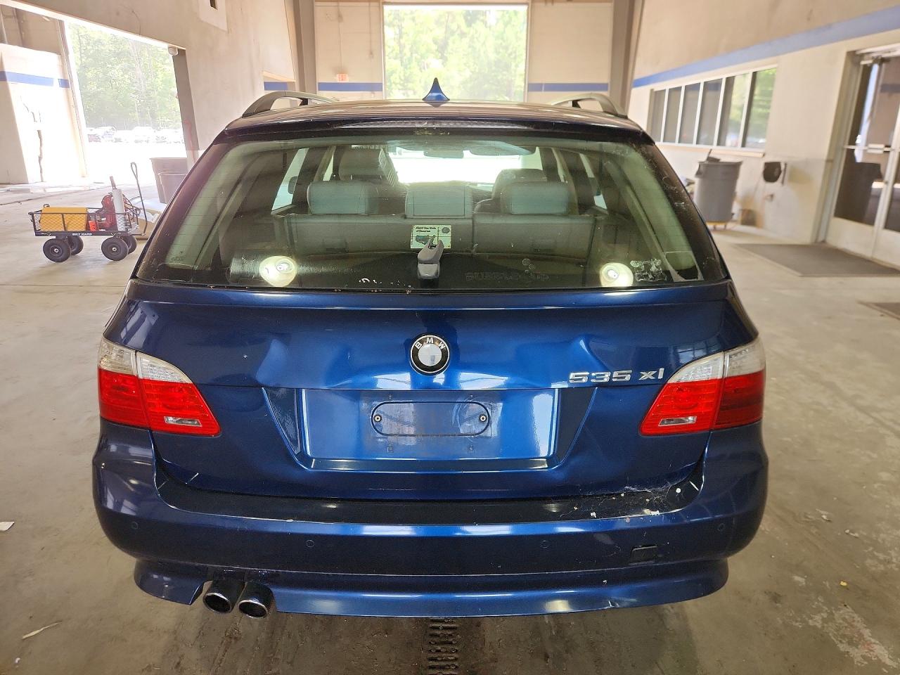 2008 Bmw 535 Xi Blue vin: WBAPT73528CX00888