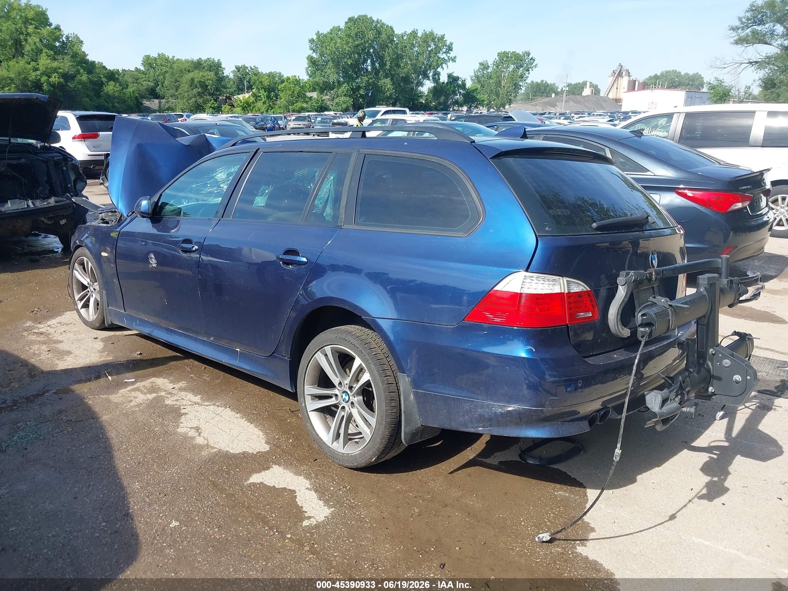 2008 Bmw 535xi   Dark Blue vin: WBAPT73538CX02259