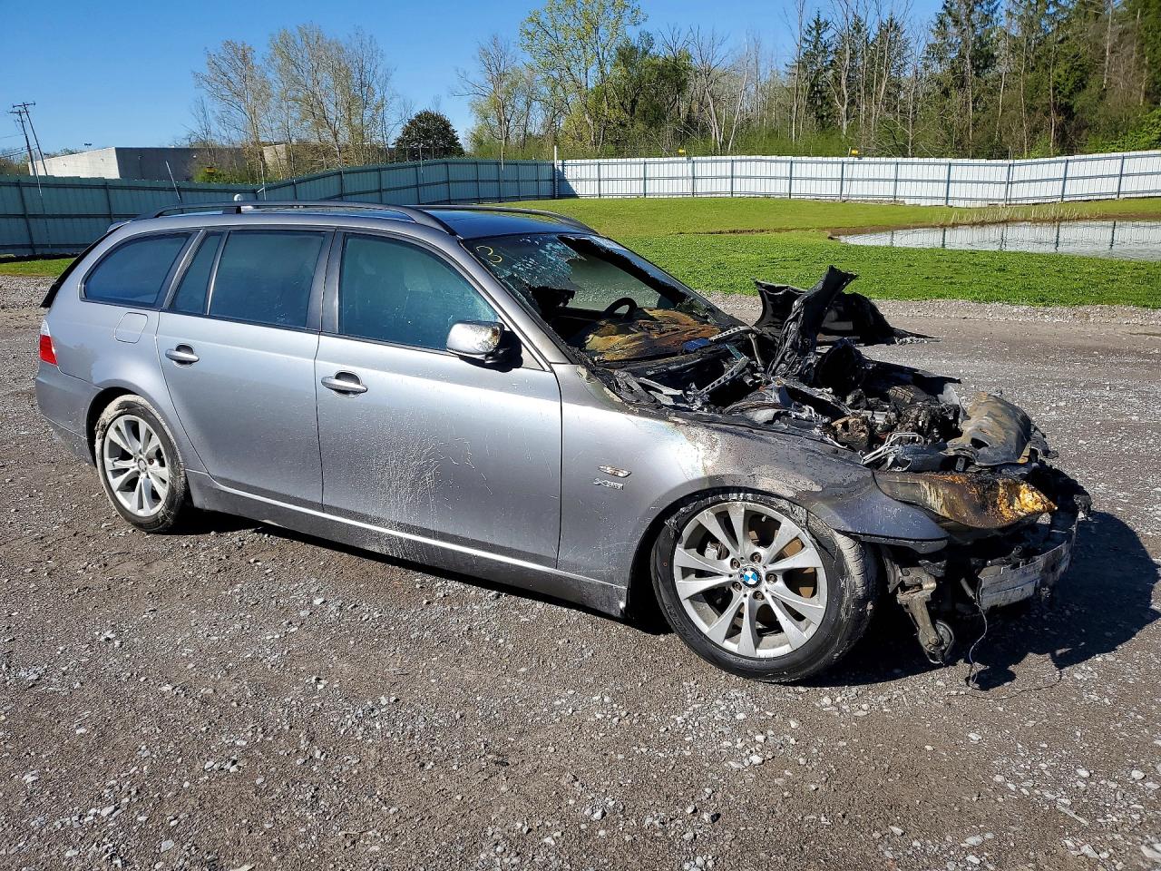 2009 Bmw 535 Xi Silver vin: WBAPT73539CX02523