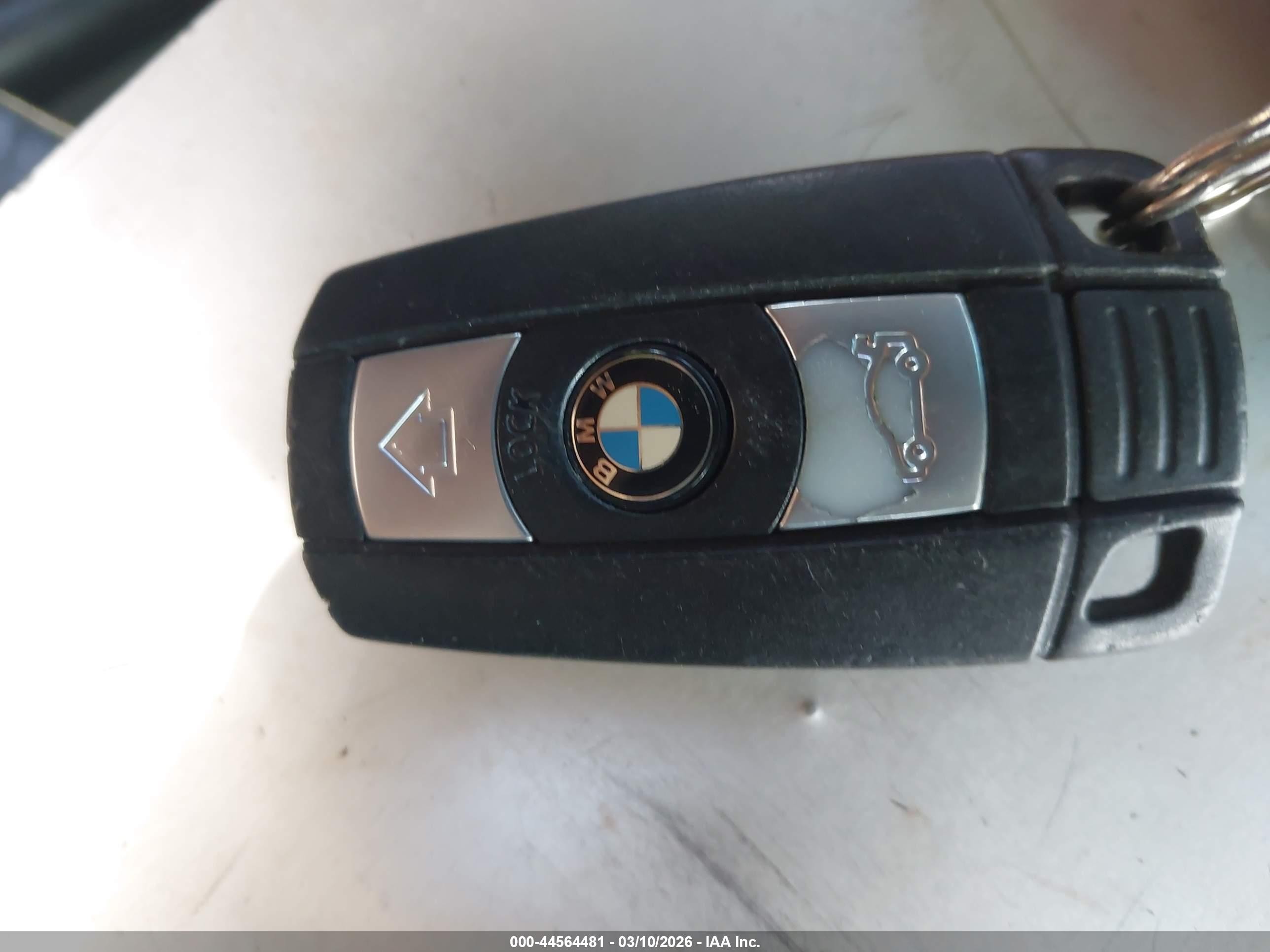 2009 Bmw 535i Xdrive Silver vin: WBAPT735X9CX02745