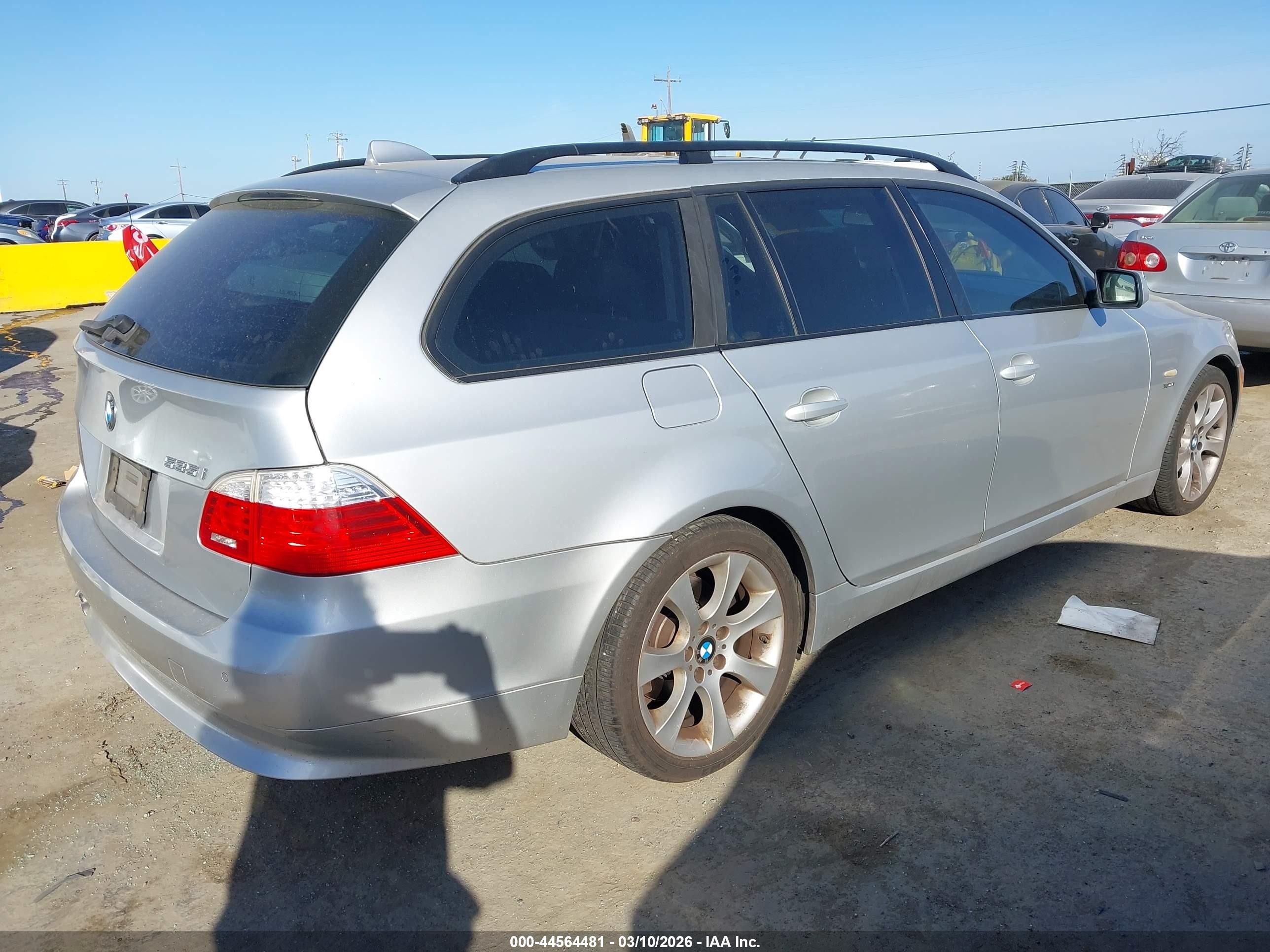2009 Bmw 535i Xdrive Silver vin: WBAPT735X9CX02745
