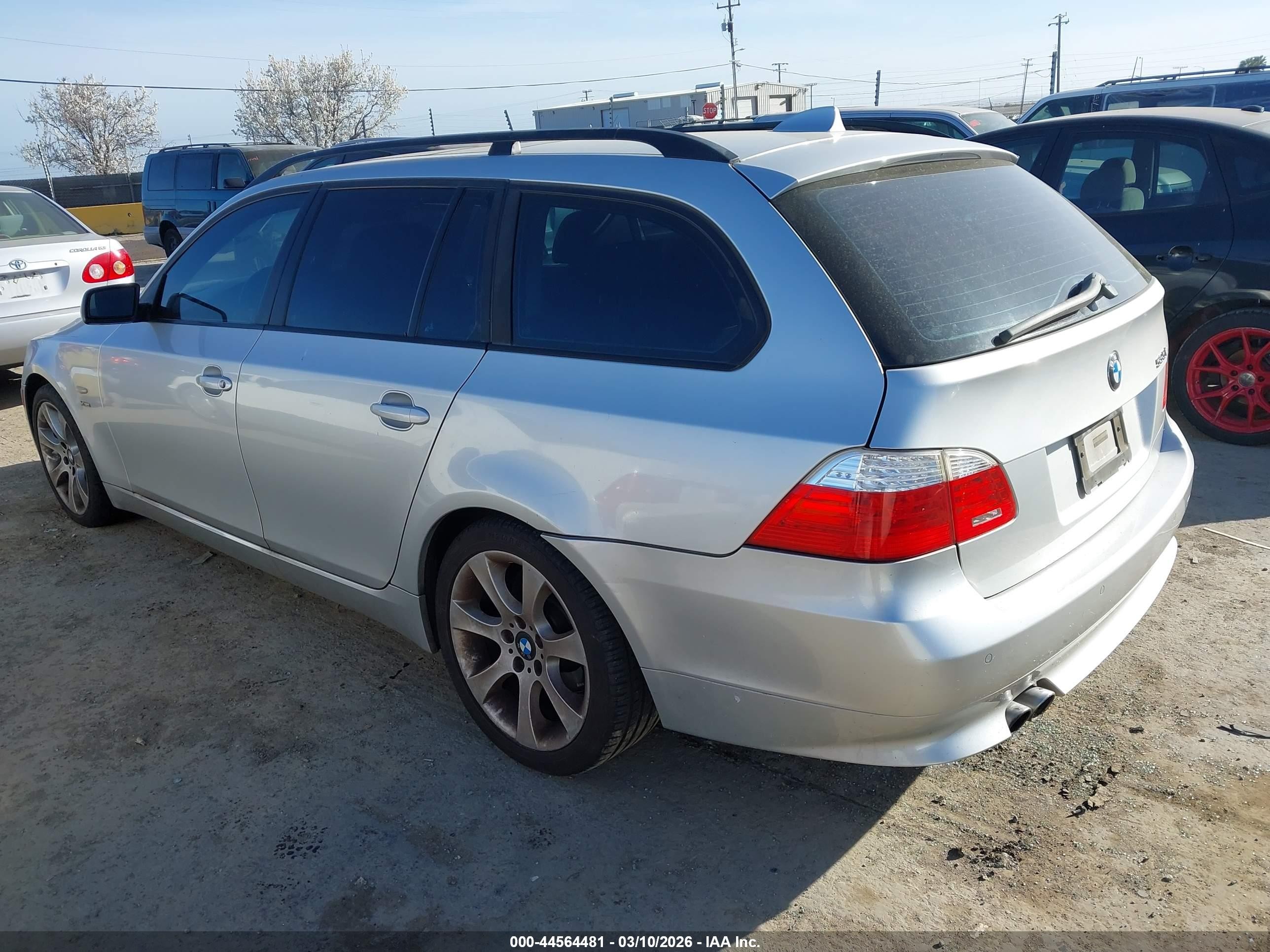2009 Bmw 535i Xdrive Silver vin: WBAPT735X9CX02745