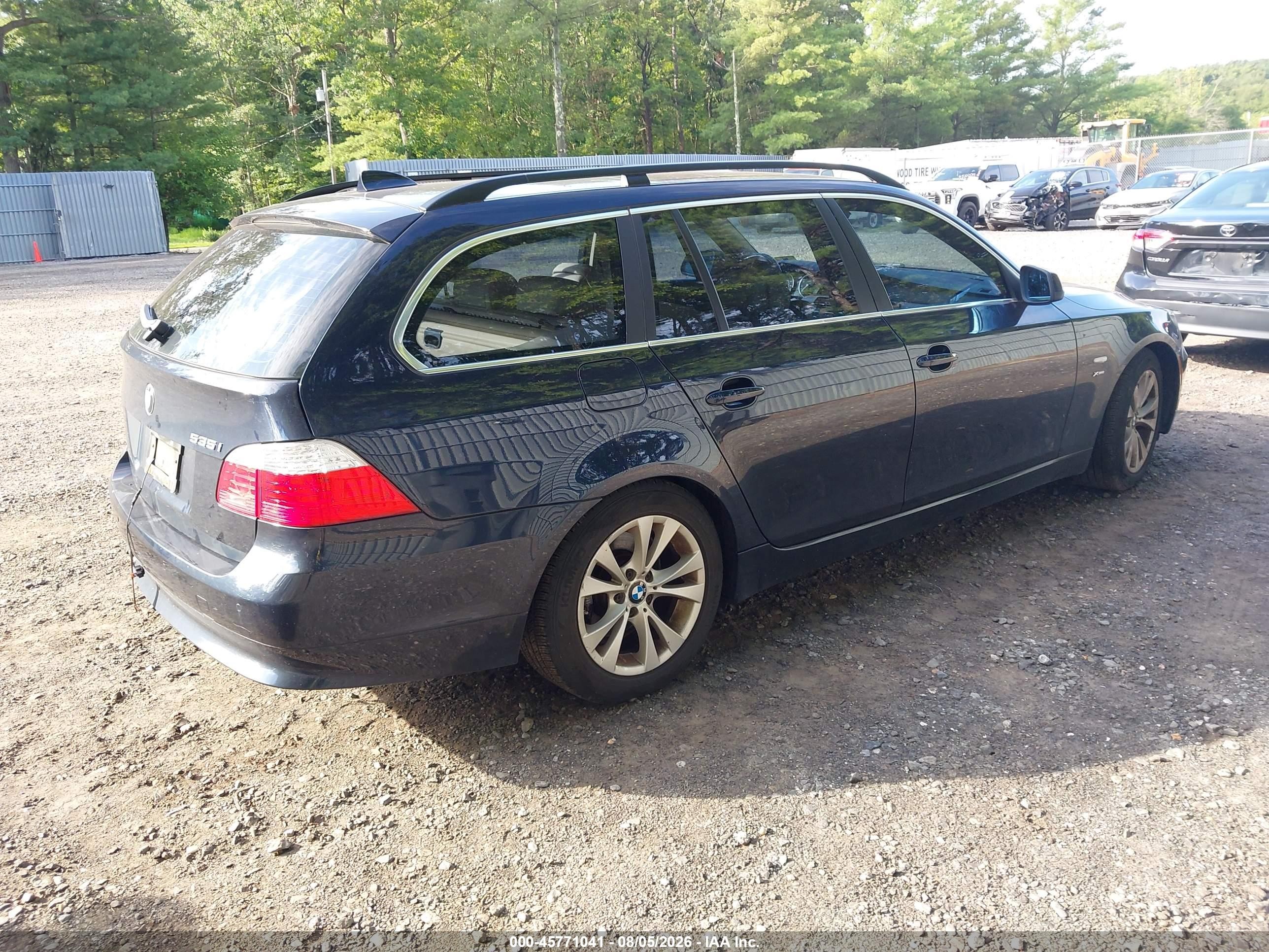 2010 Bmw 535i Xdrive Dark Blue vin: WBAPT7C53AC237388