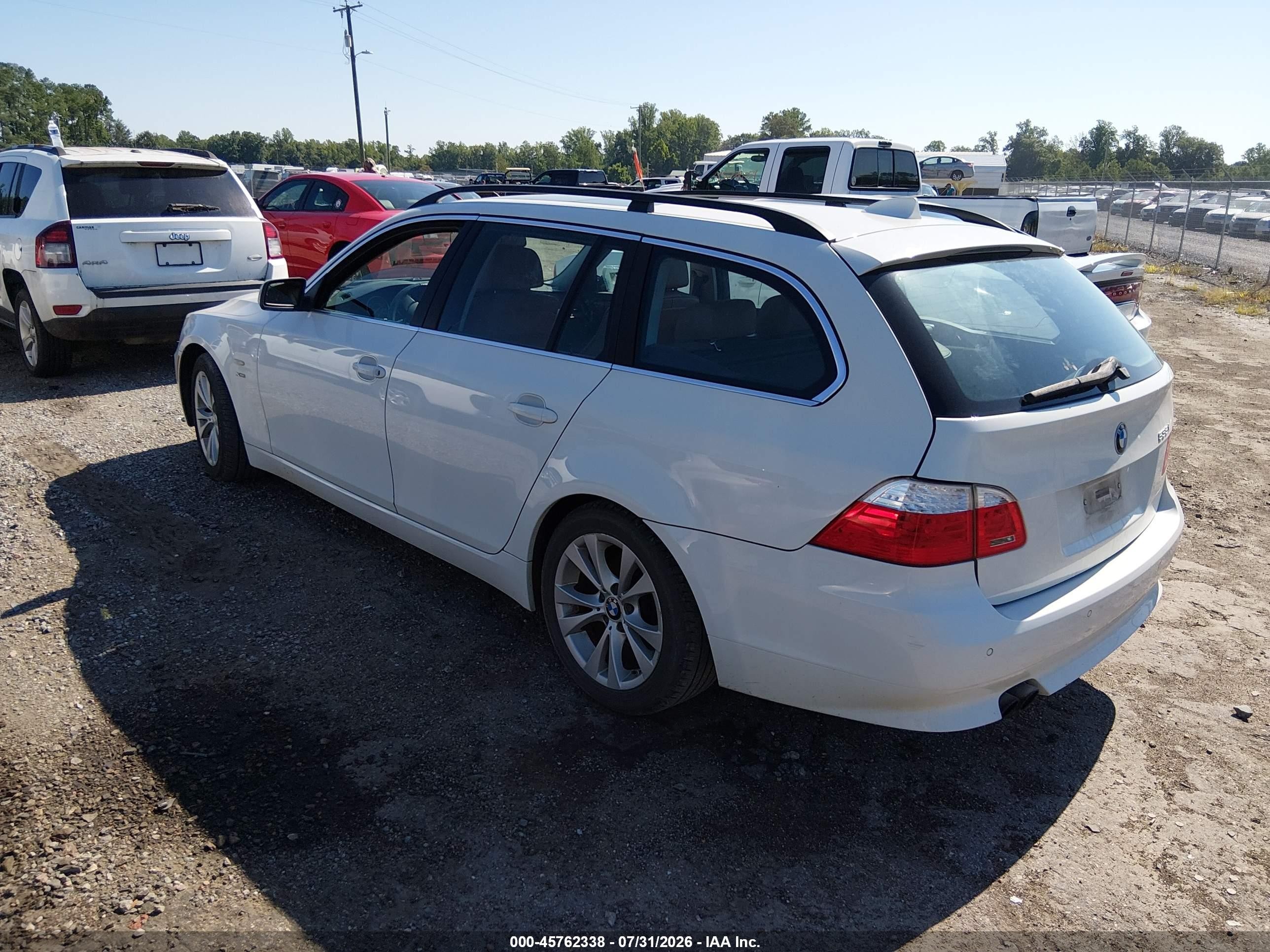 2010 Bmw 535i Xdrive Белый vin: WBAPT7C53ACX02932