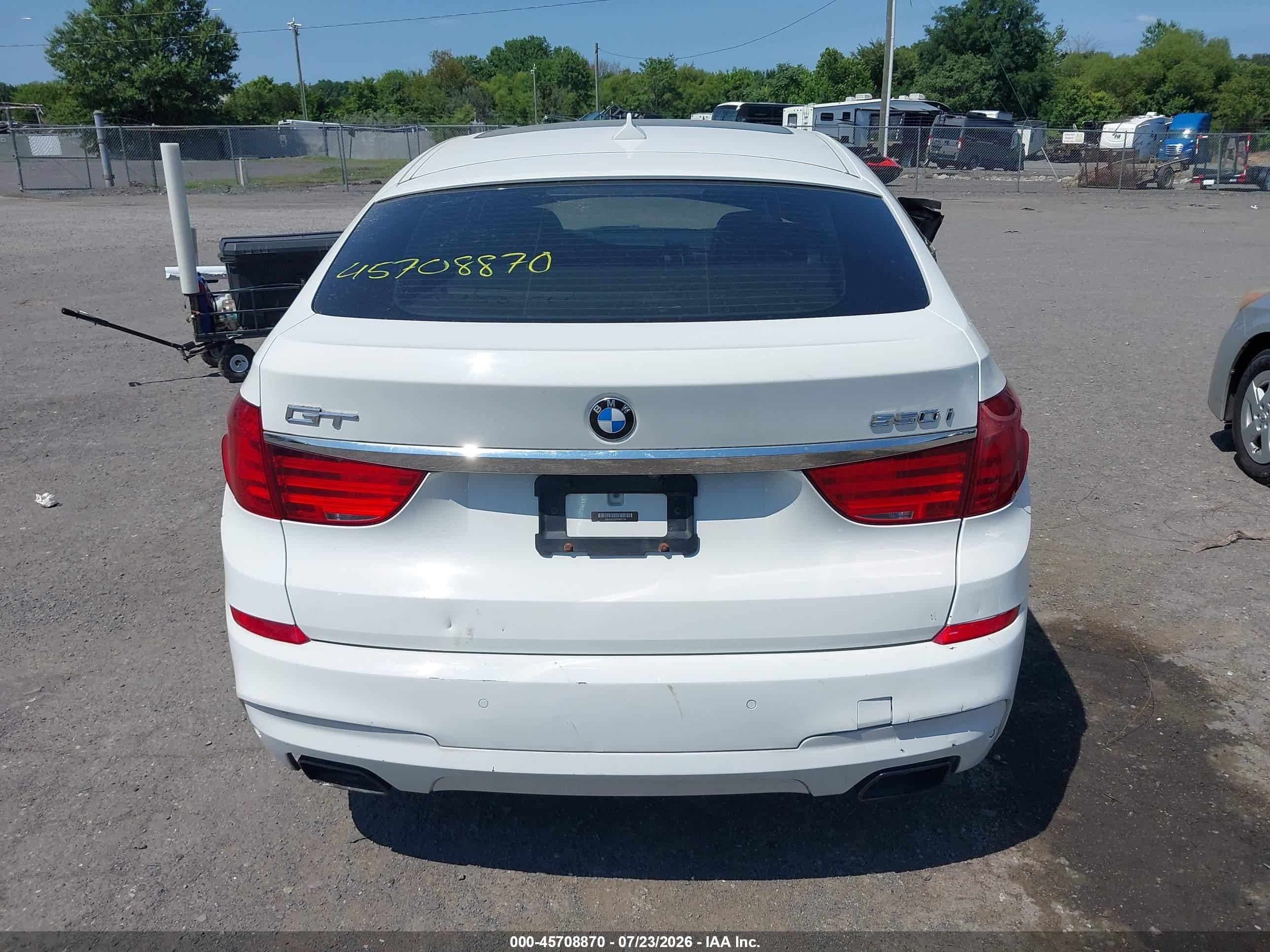 2013 Bmw 550i Gran Turismo   White vin: WBASN0C59DDW92739