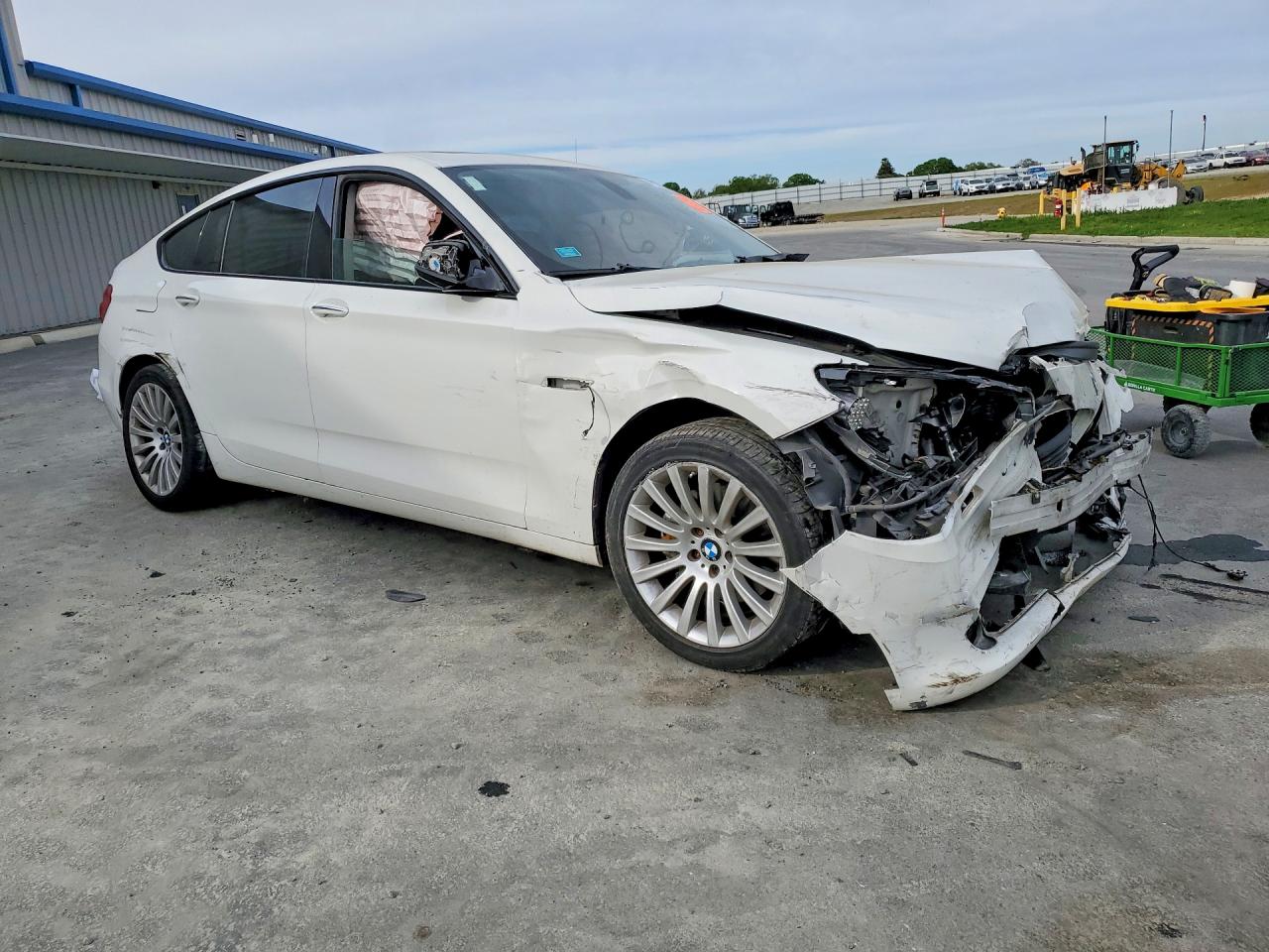 2010 Bmw 535 Gt White vin: WBASN2C52AC200646