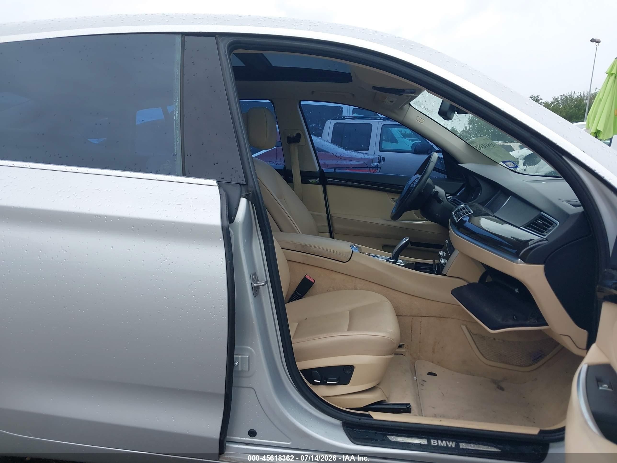 2012 Bmw 535i Gran Turismo   Silver vin: WBASN2C53CC202215