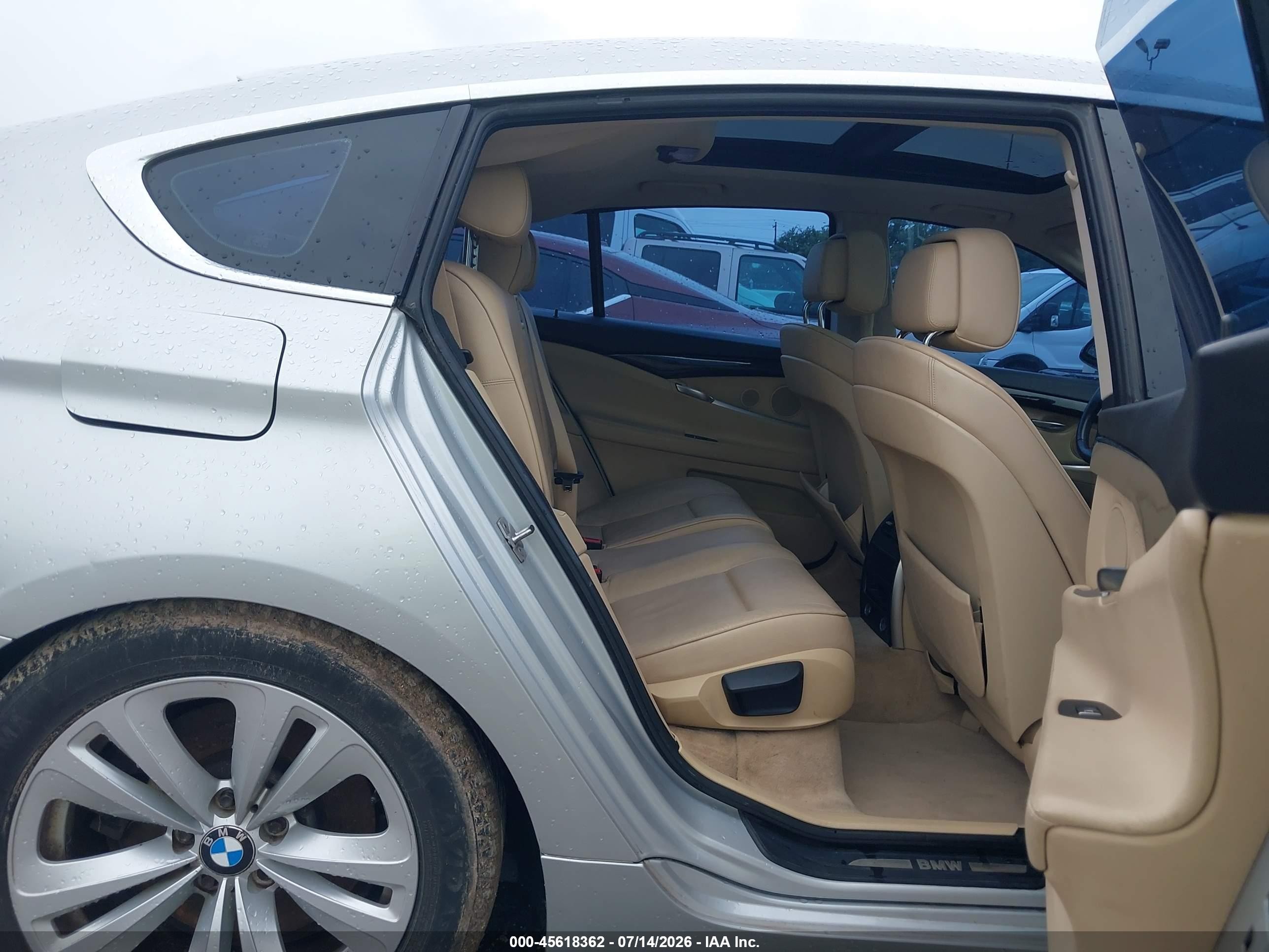 2012 Bmw 535i Gran Turismo   Silver vin: WBASN2C53CC202215