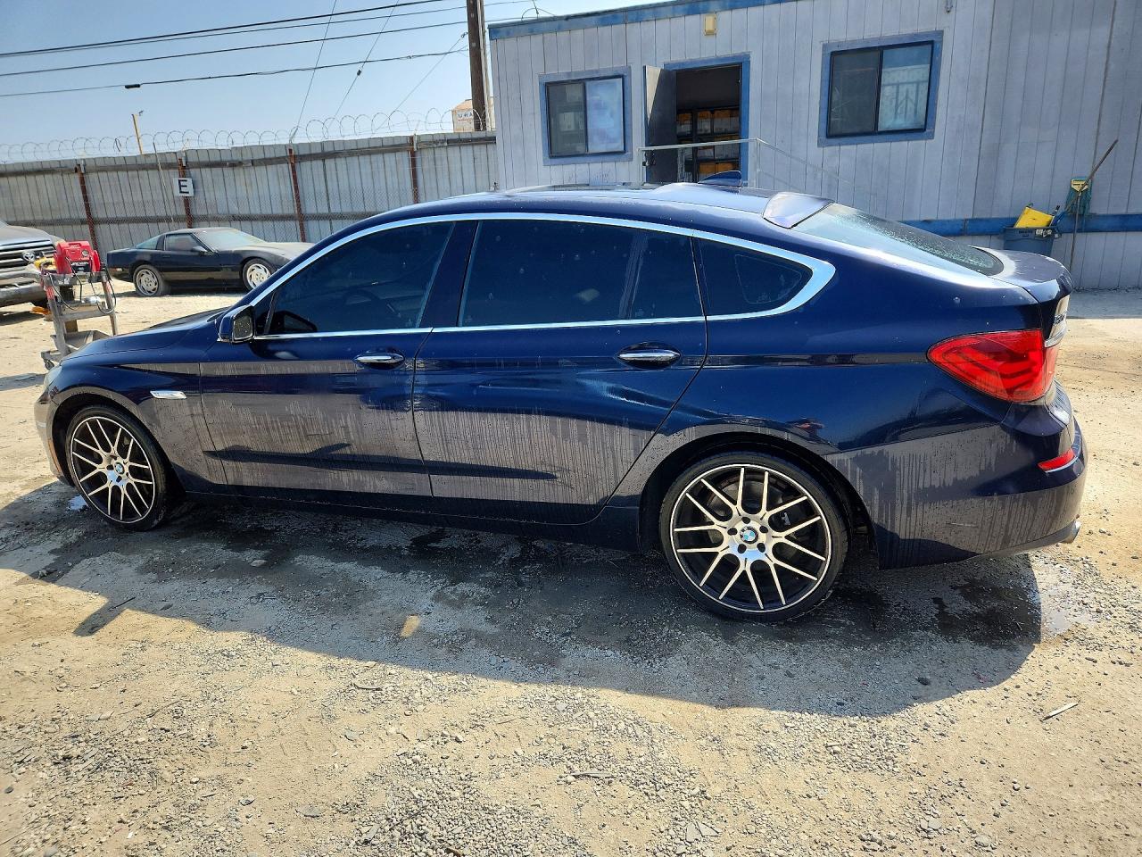 2012 Bmw 535 Igt Blue vin: WBASN2C57CC202167