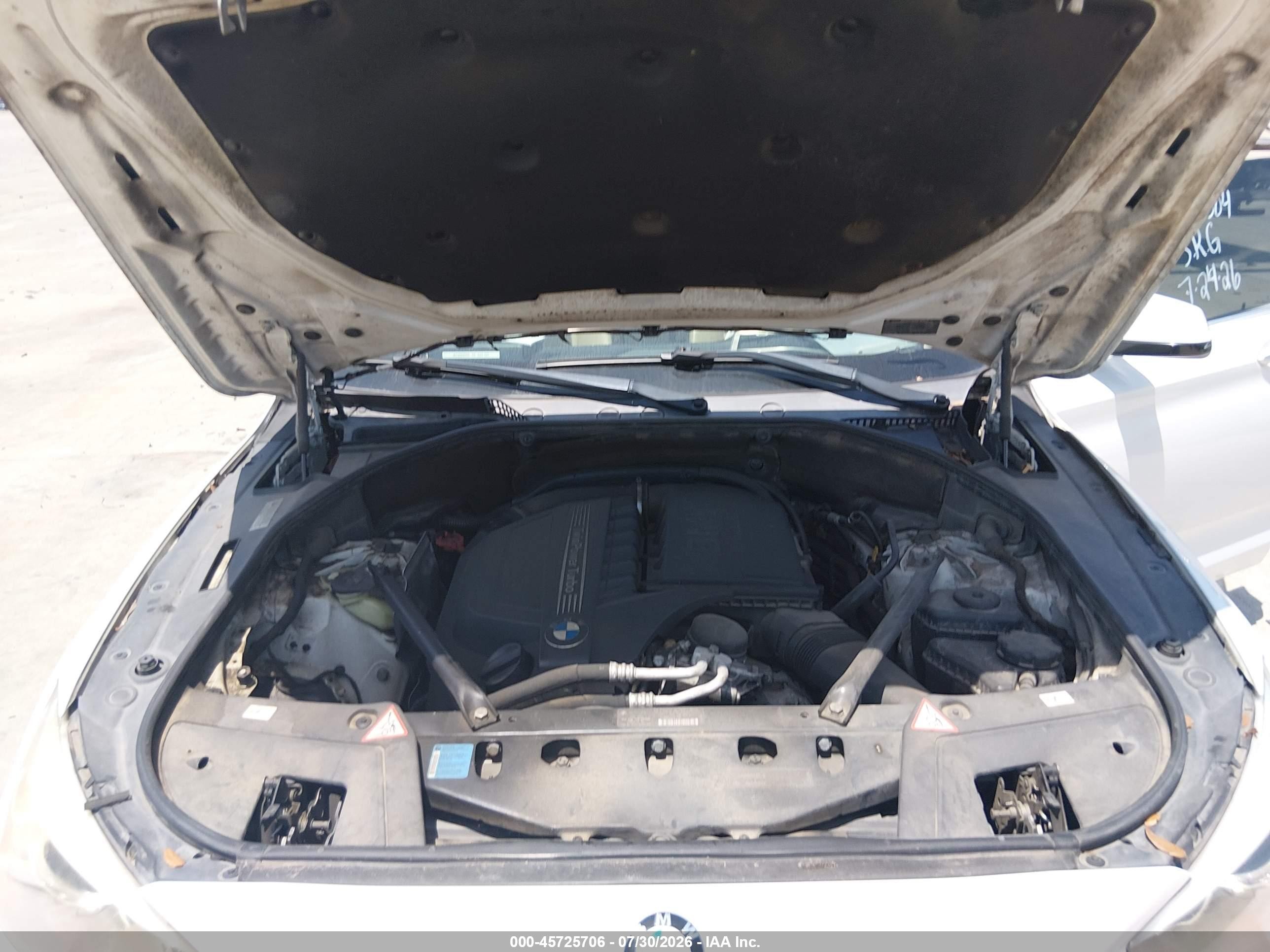 2010 Bmw 535i Gran Turismo Белый vin: WBASN2C59AC200255
