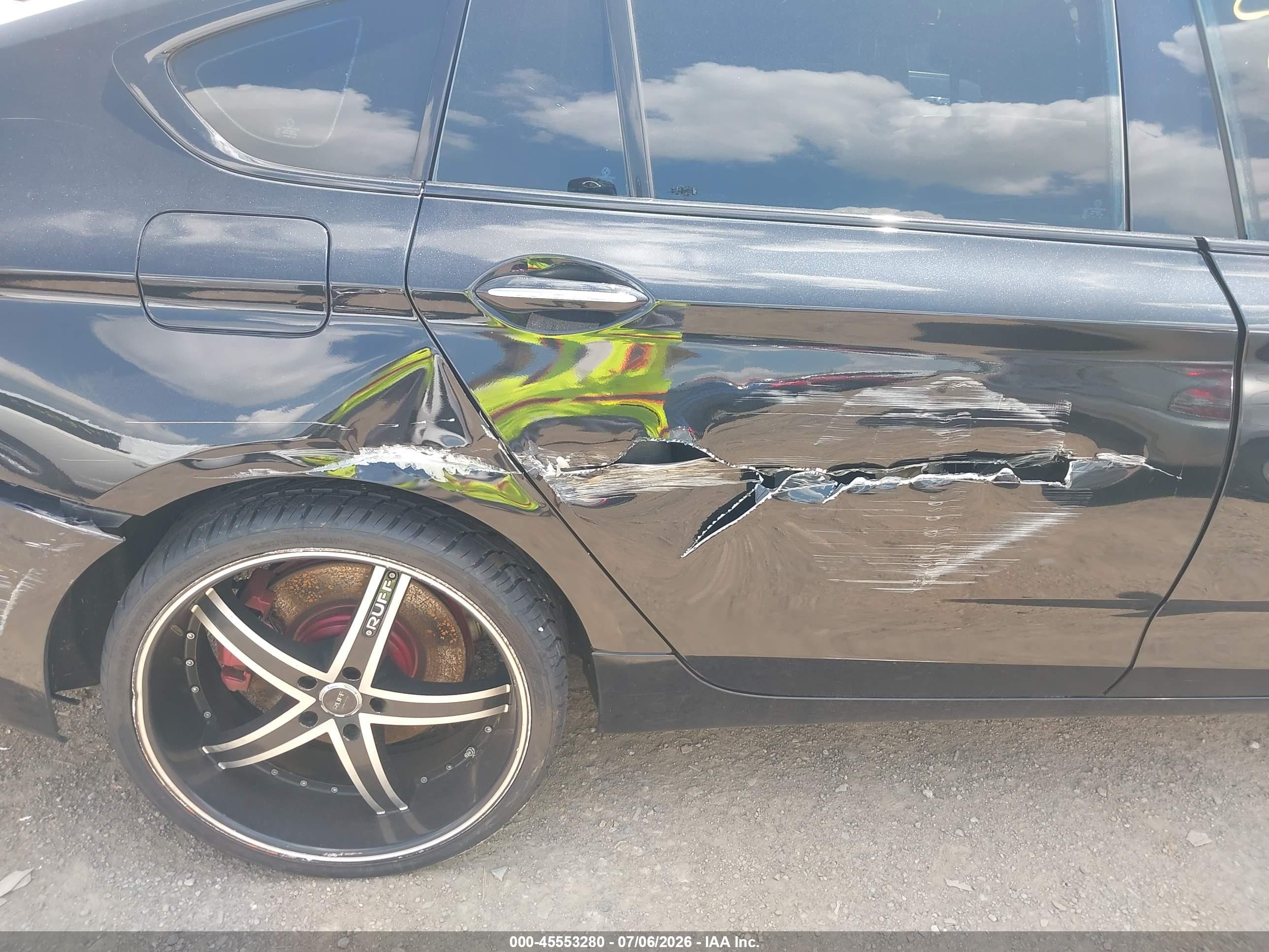 2010 Bmw 550i Gran Turismo   Черный vin: WBASN4C53AC209450