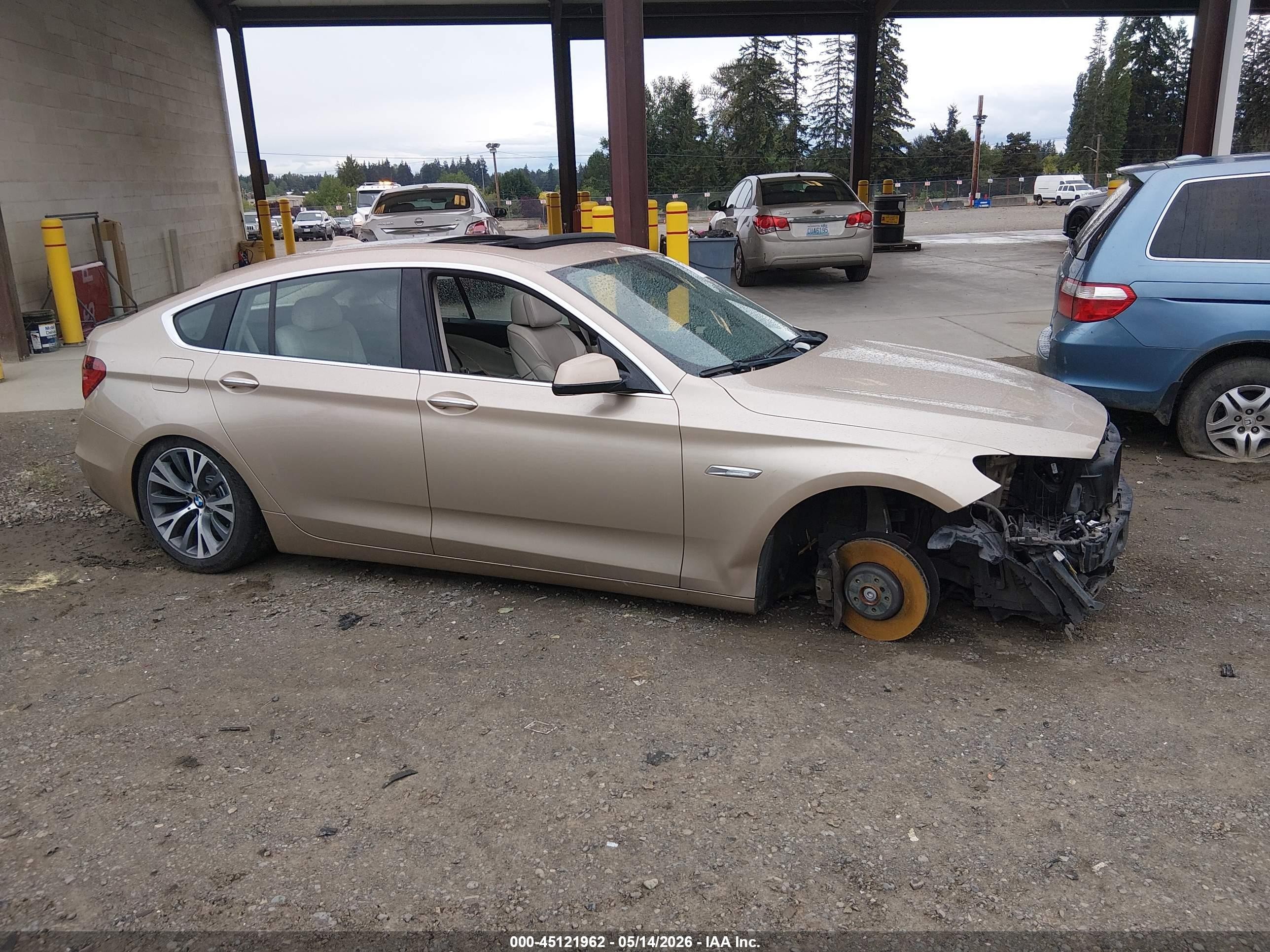 2013 Bmw 550i Gran Turismo Xdrive Gold vin: WBASP0C54DC987960