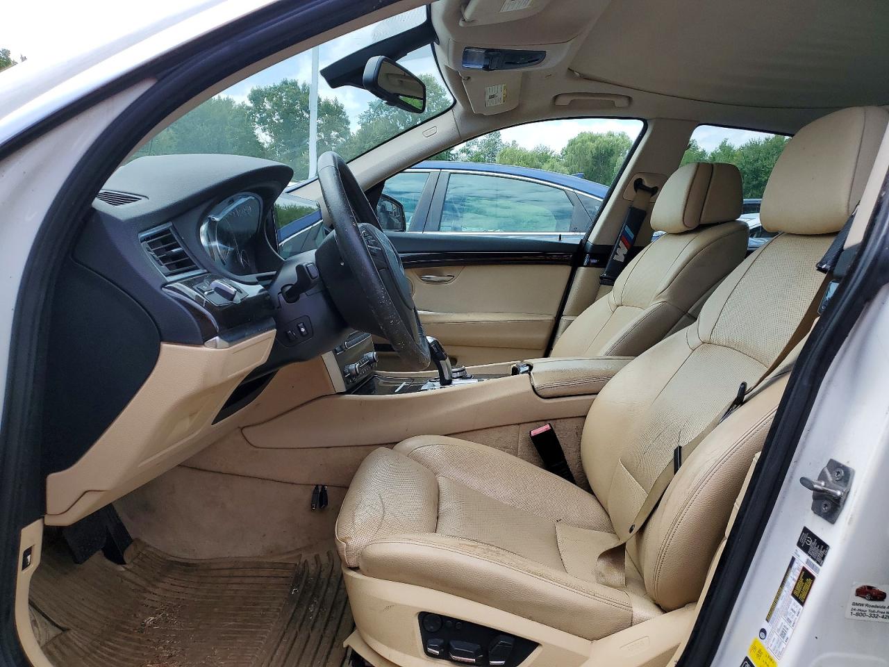 2012 Bmw 535 Xigt White vin: WBASP2C50CC338862