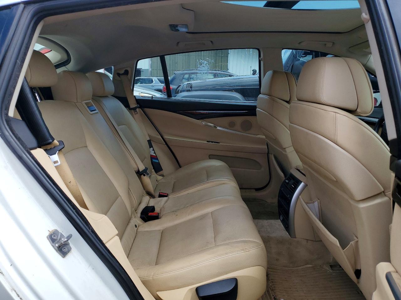 2012 Bmw 535 Xigt White vin: WBASP2C50CC338862