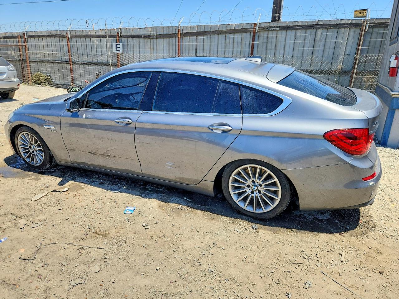 2011 Bmw 535 Xigt Gray vin: WBASP2C51BC338206