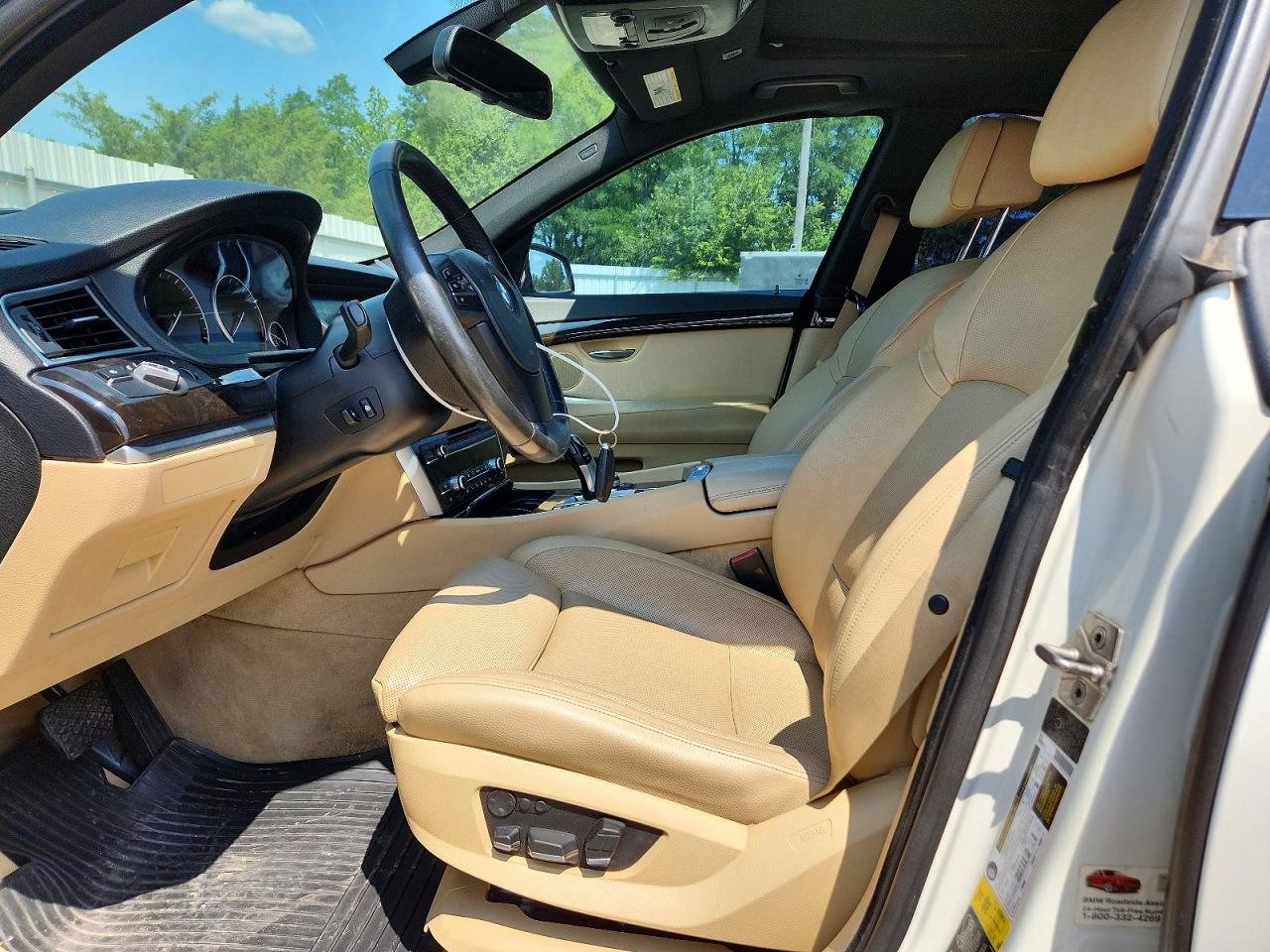 2012 Bmw 550 Xigt White vin: WBASP4C5XCC341991