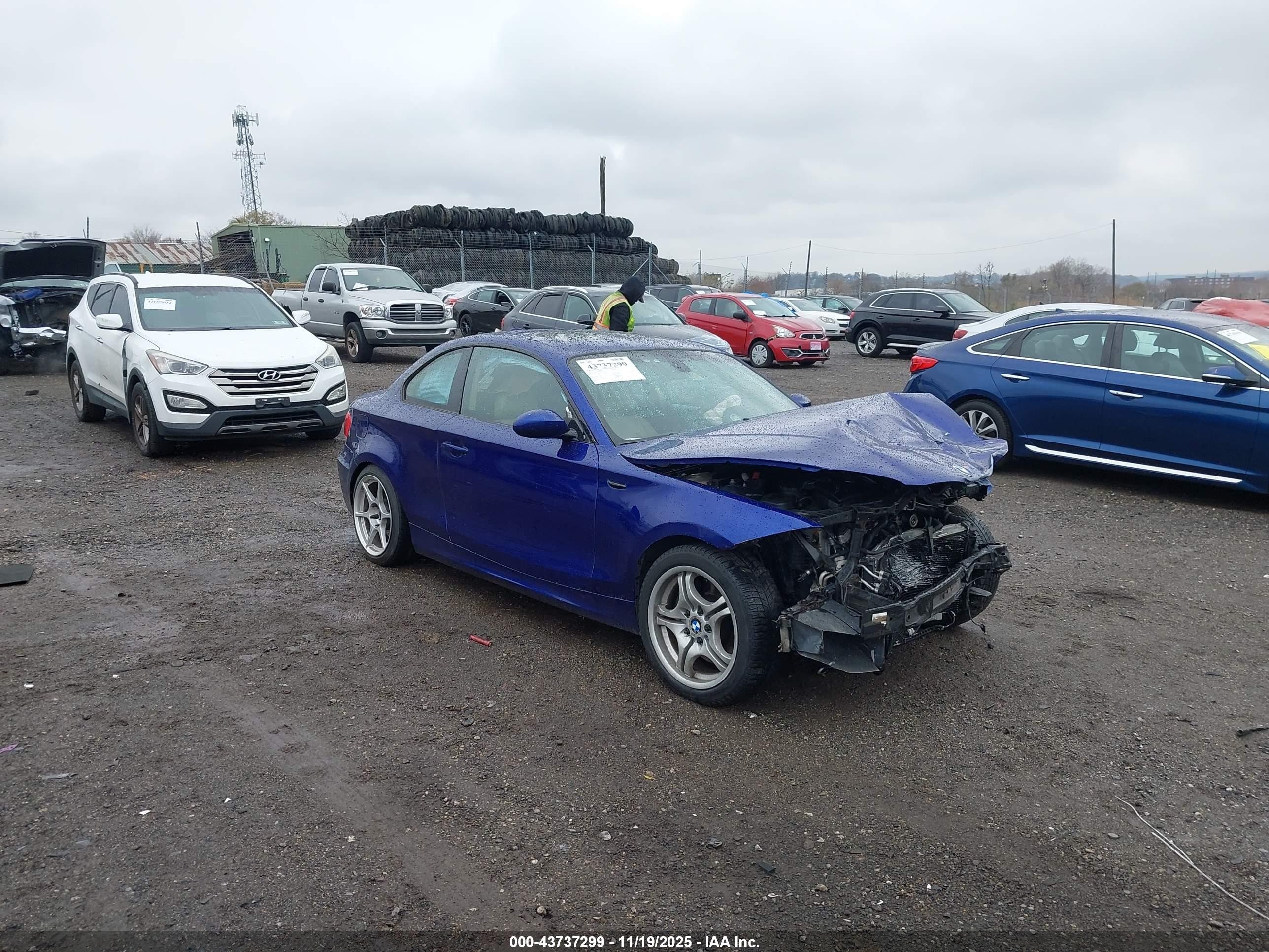2009 Bmw 135i   Синий vin: WBAUC73509VF23981