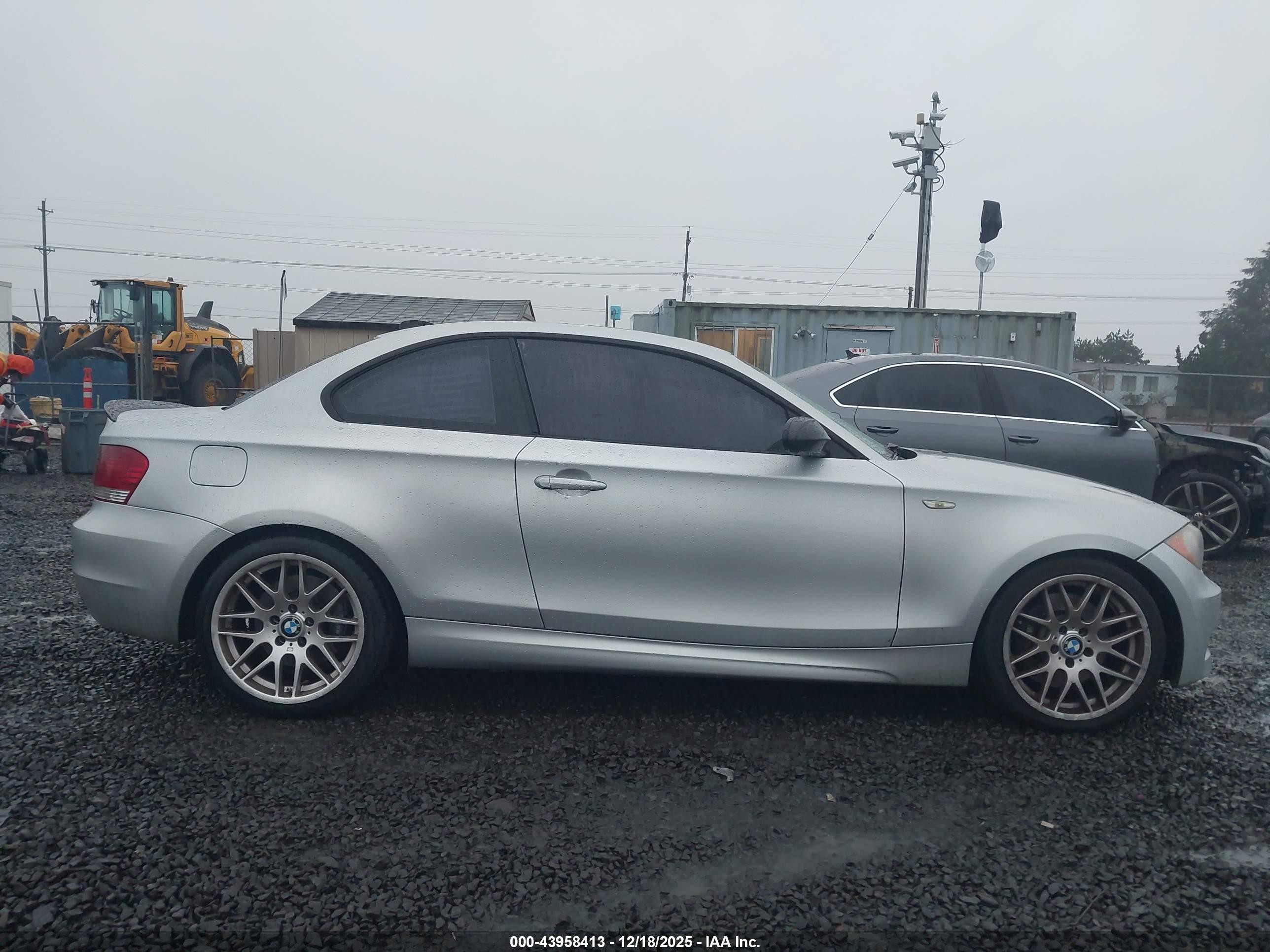 2009 Bmw 135i   Silver vin: WBAUC73539VK94788