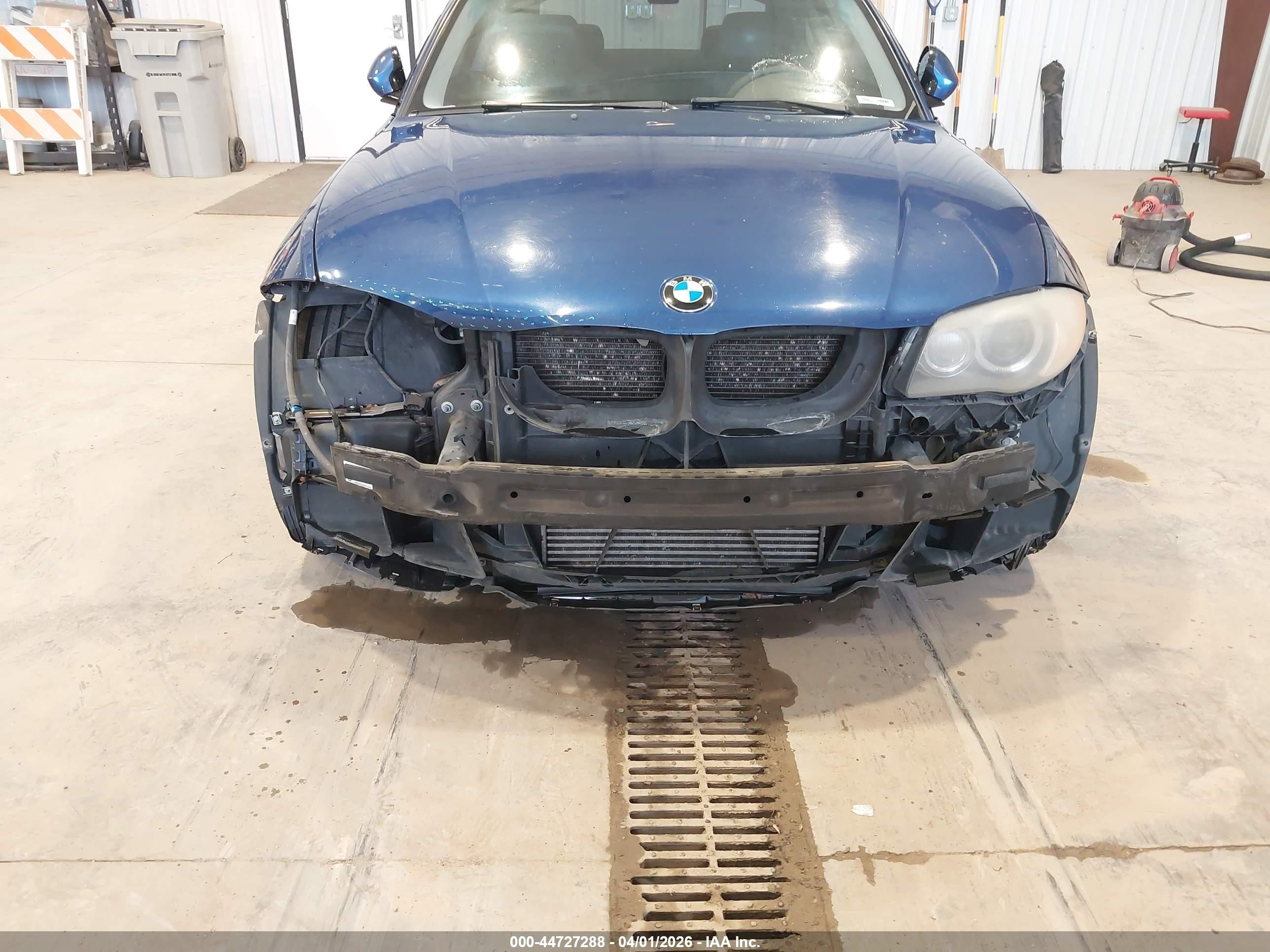 2008 Bmw 135i   Синий vin: WBAUC73558VF24817