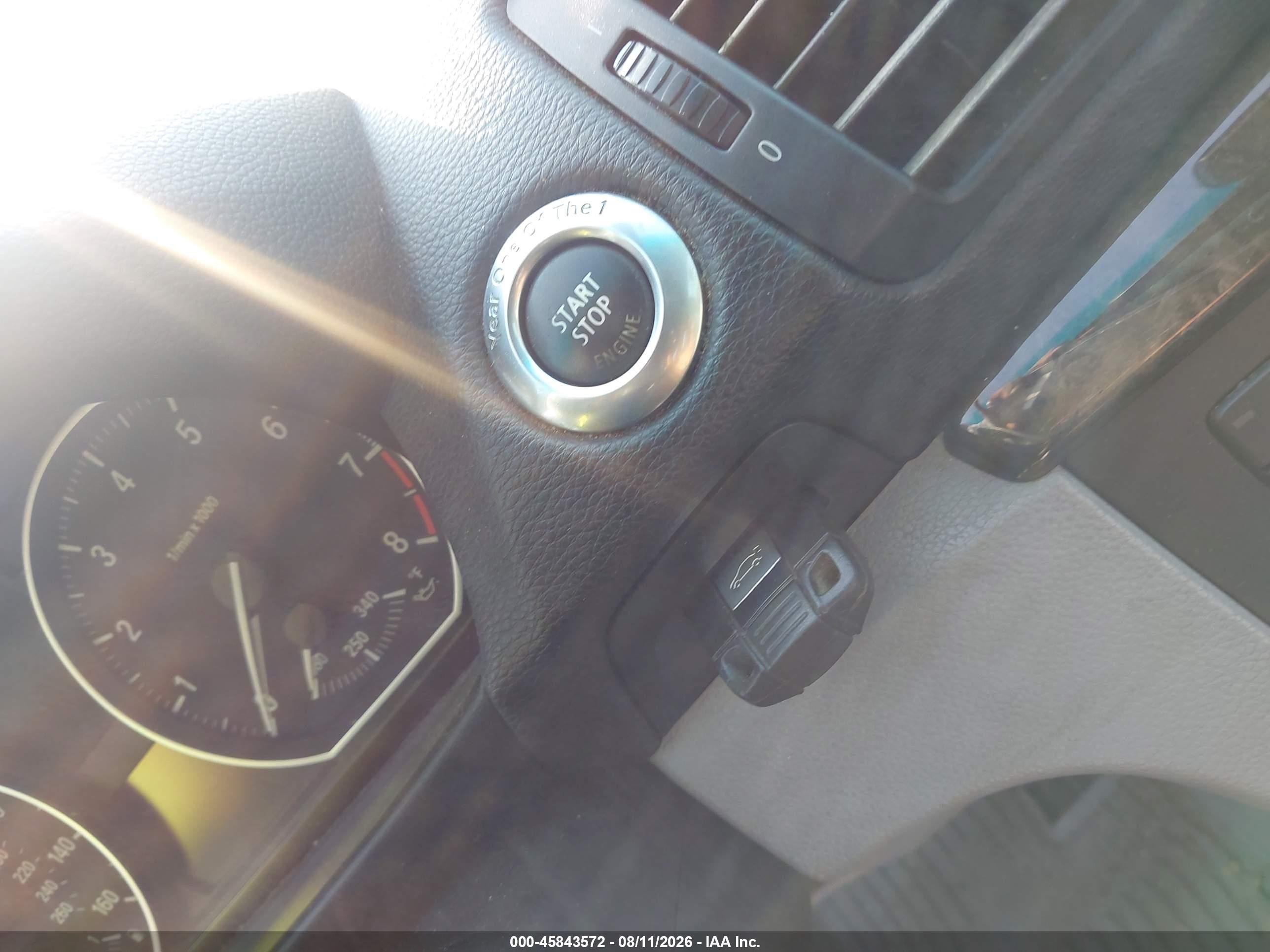 2009 Bmw 135i   Серый vin: WBAUC73559VK94646
