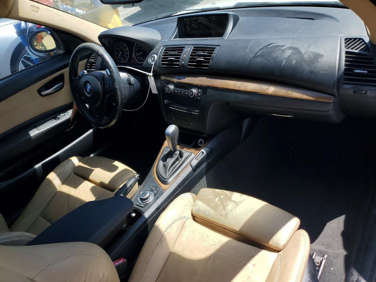 2009 Bmw 135 I White vin: WBAUC73559VK95392