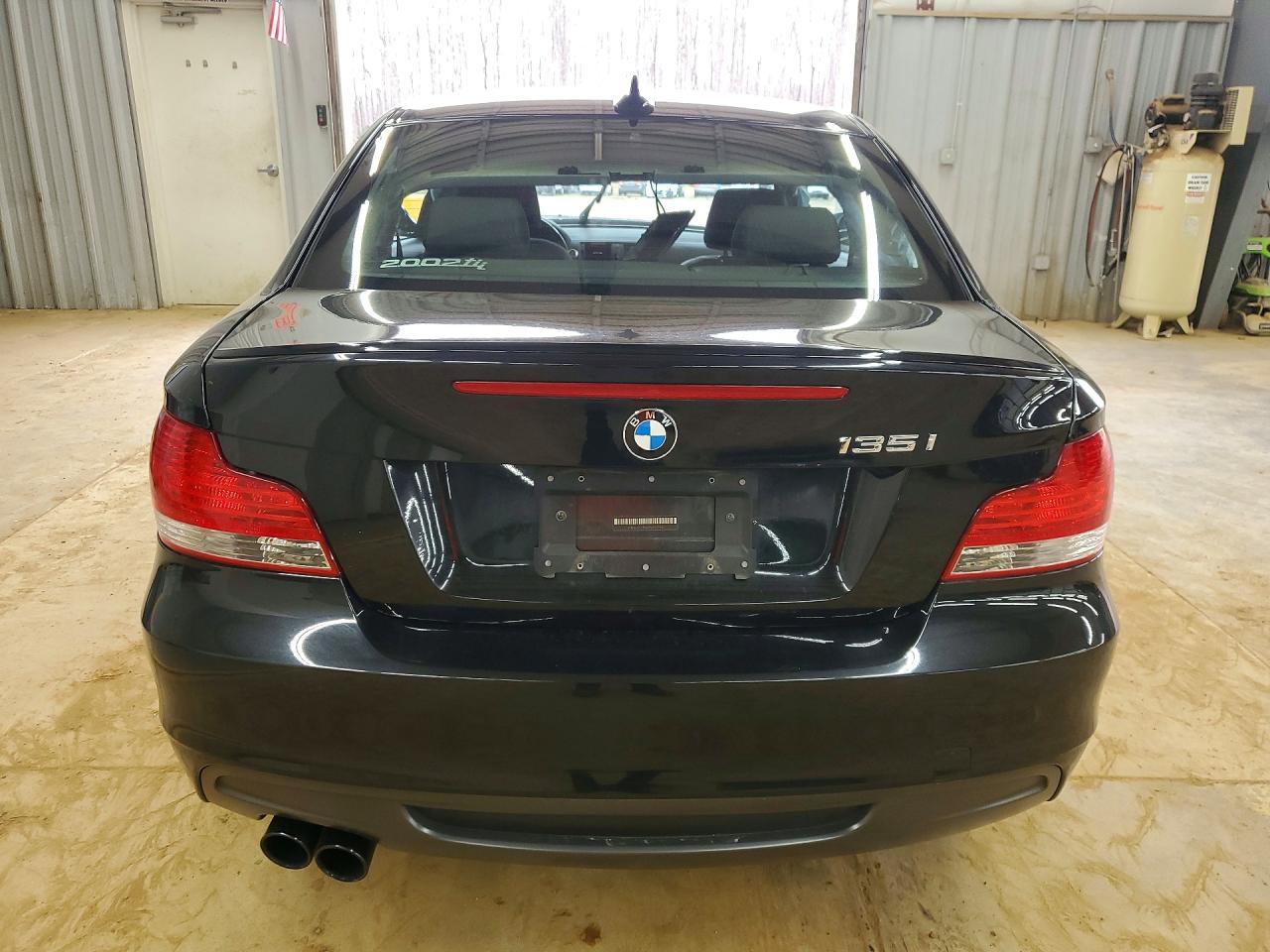 2008 Bmw 135 I Черный vin: WBAUC73568VF25796