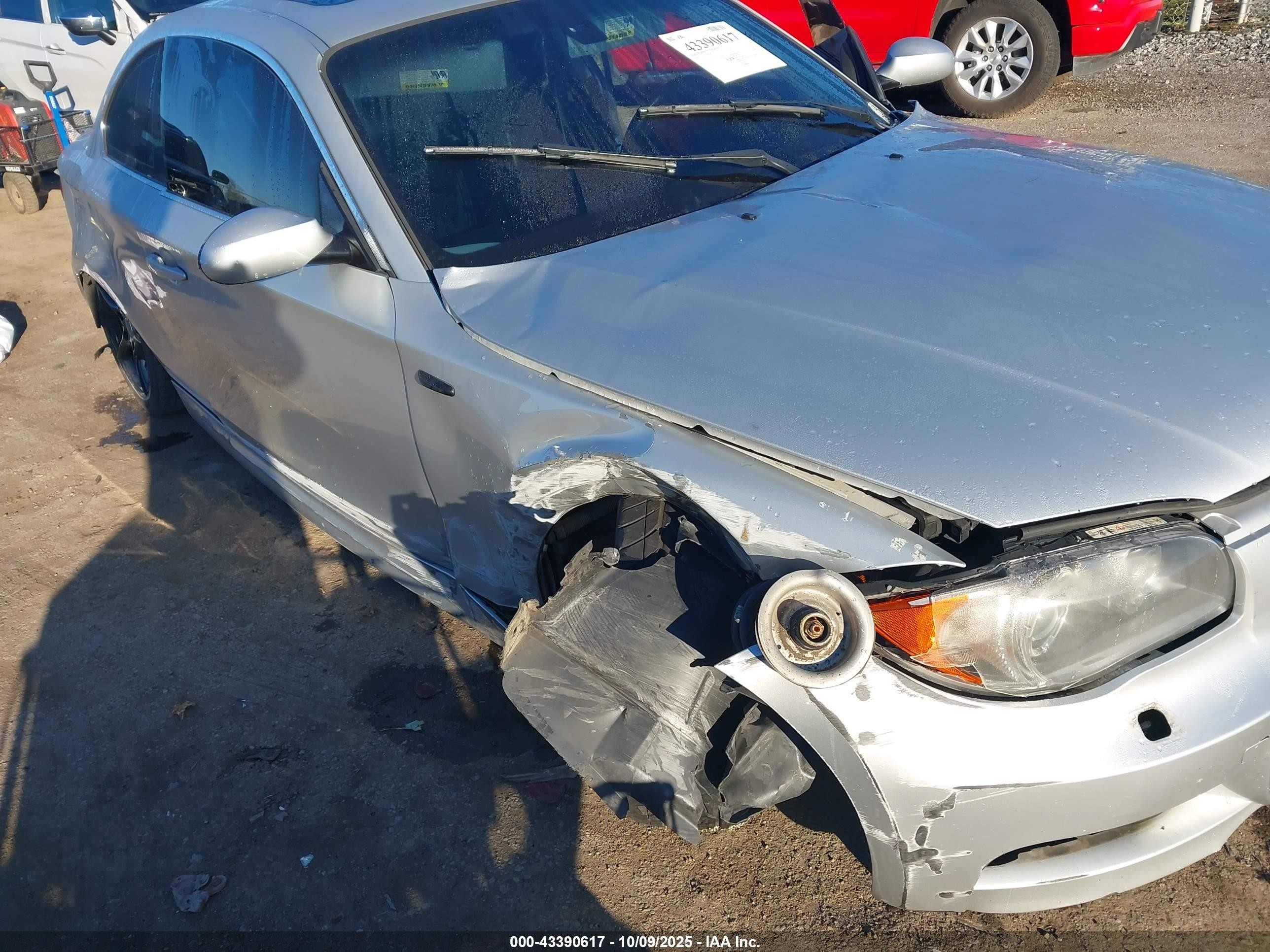 2009 Bmw 135i   Silver vin: WBAUC73589VK95077