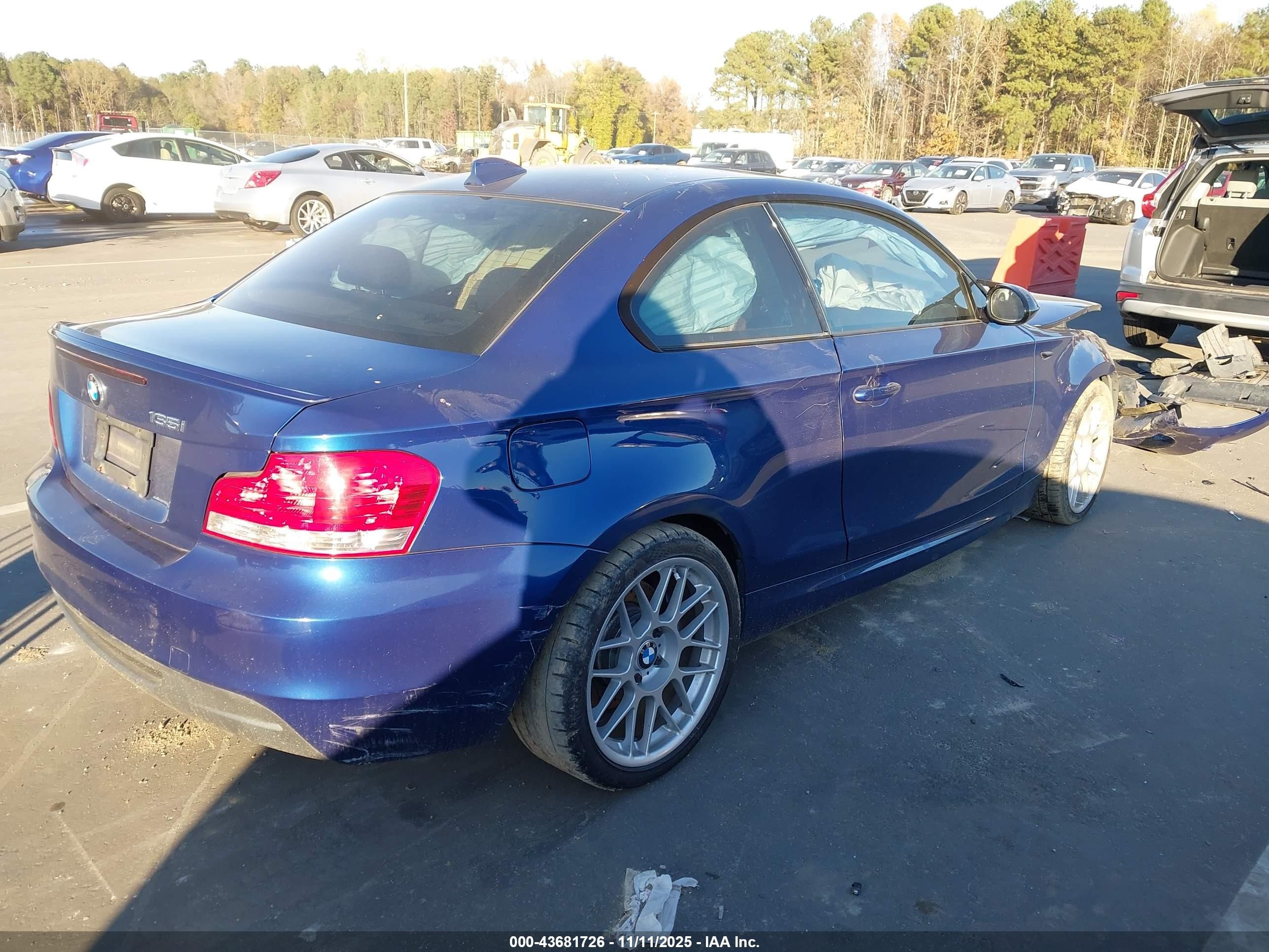 2009 Bmw 135i   Синий vin: WBAUC73599VK80717