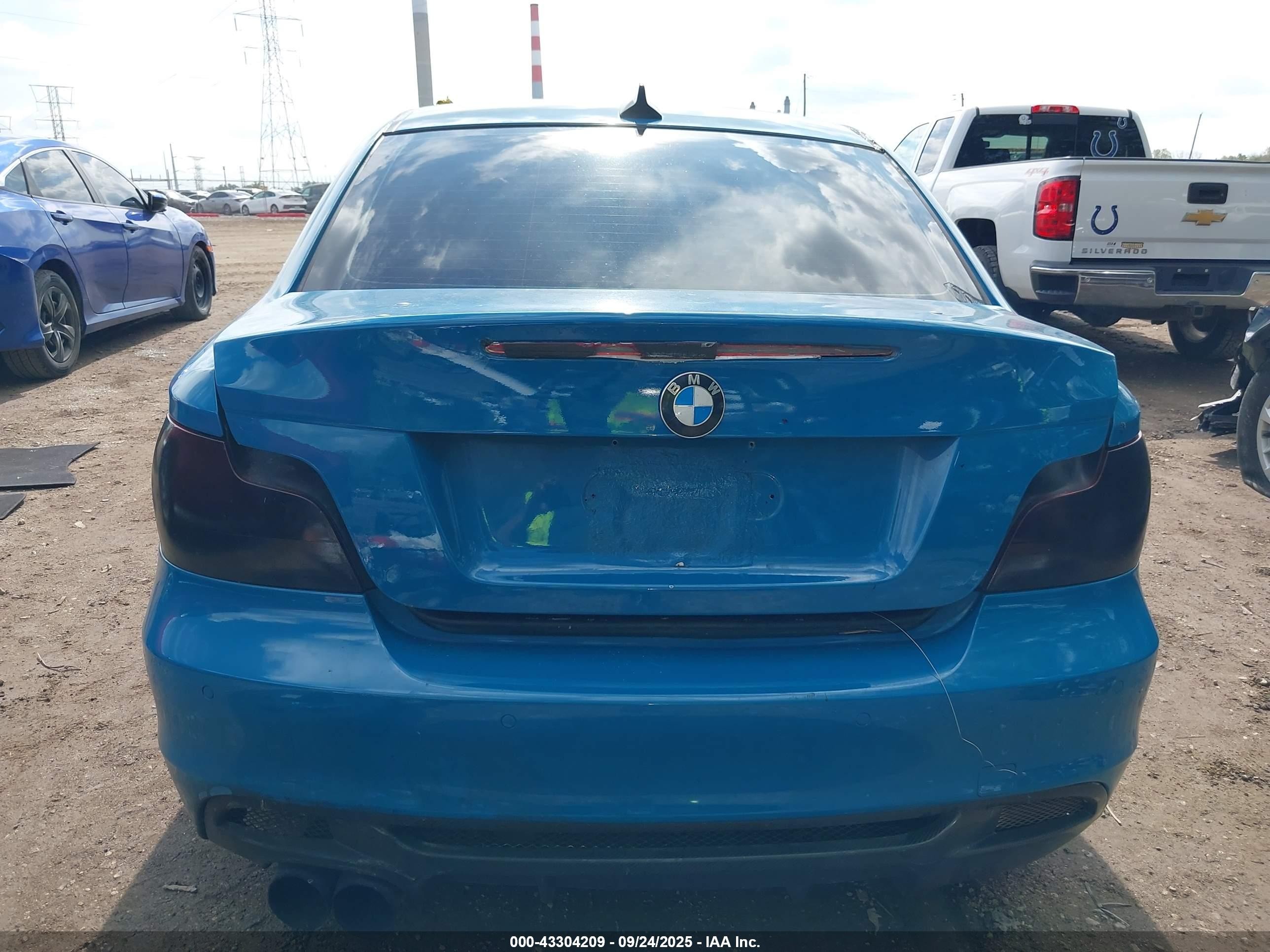2008 Bmw 135i   Blue vin: WBAUC735X8VF25395