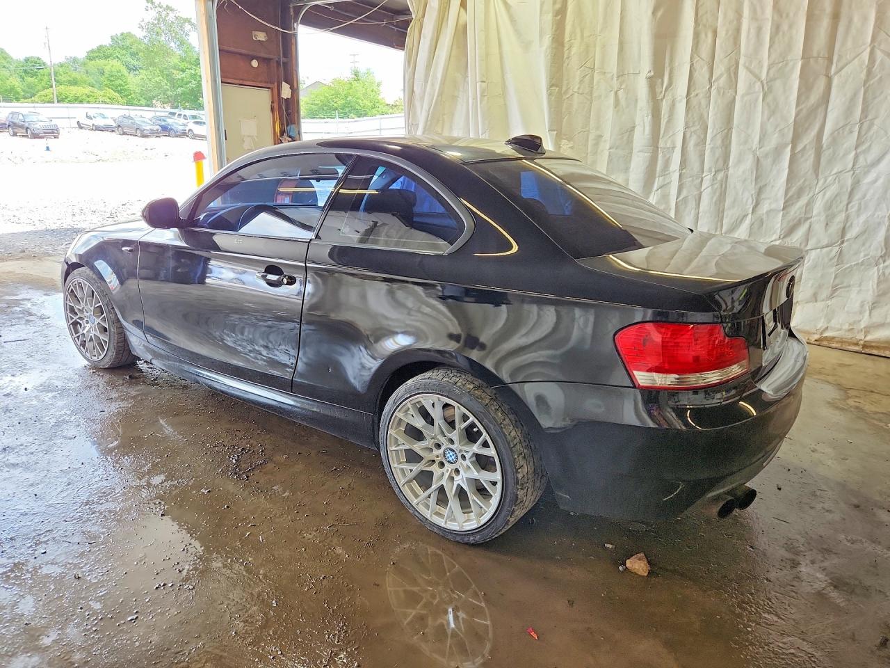 2010 Bmw 135 I Black vin: WBAUC7C51AVK96107
