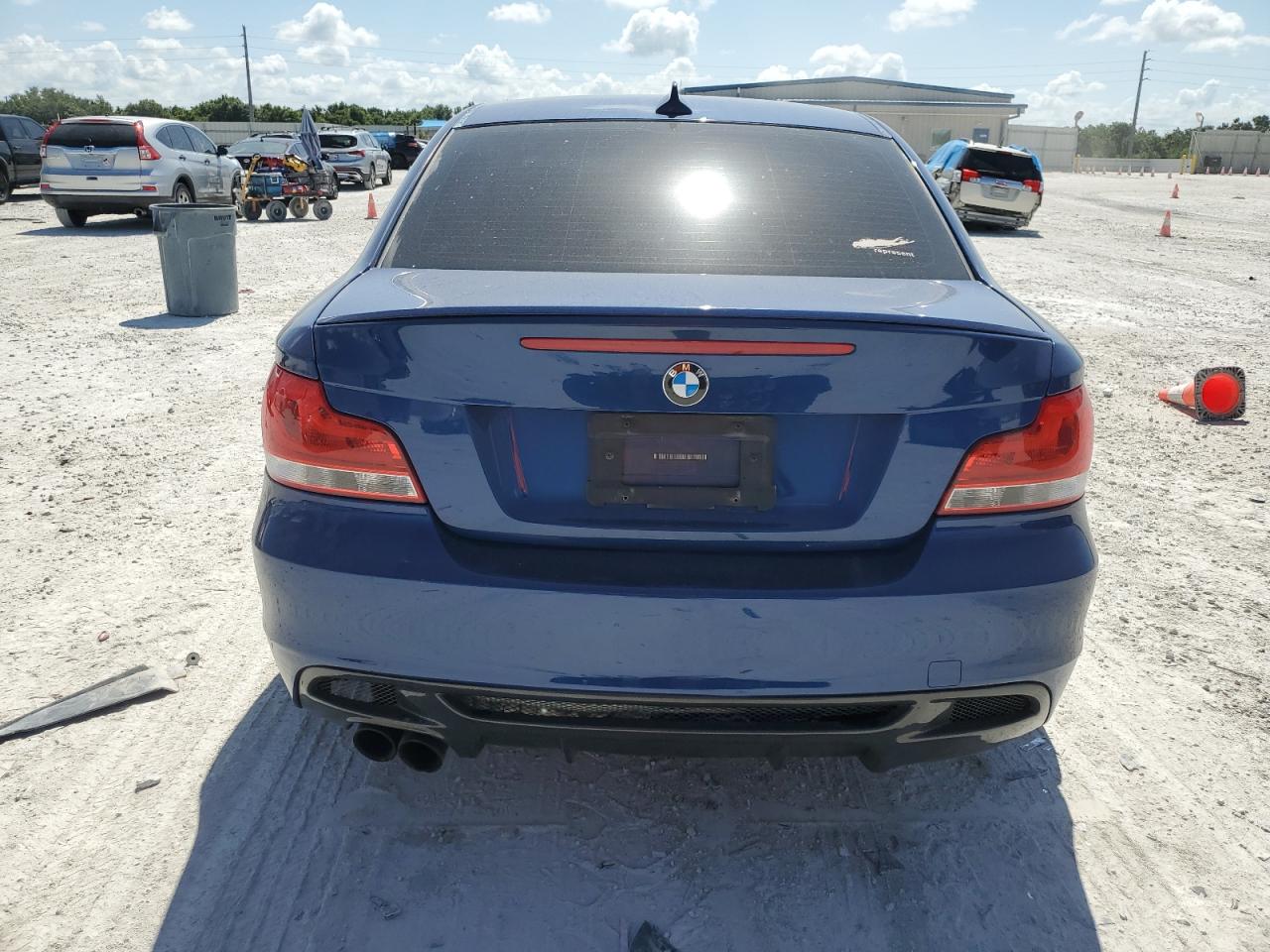 2010 Bmw 135 I Blue vin: WBAUC7C51AVK96124