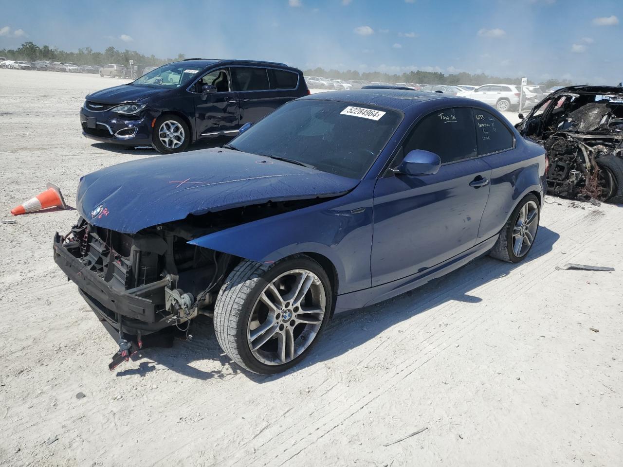 2010 Bmw 135 I Blue vin: WBAUC7C51AVK96124