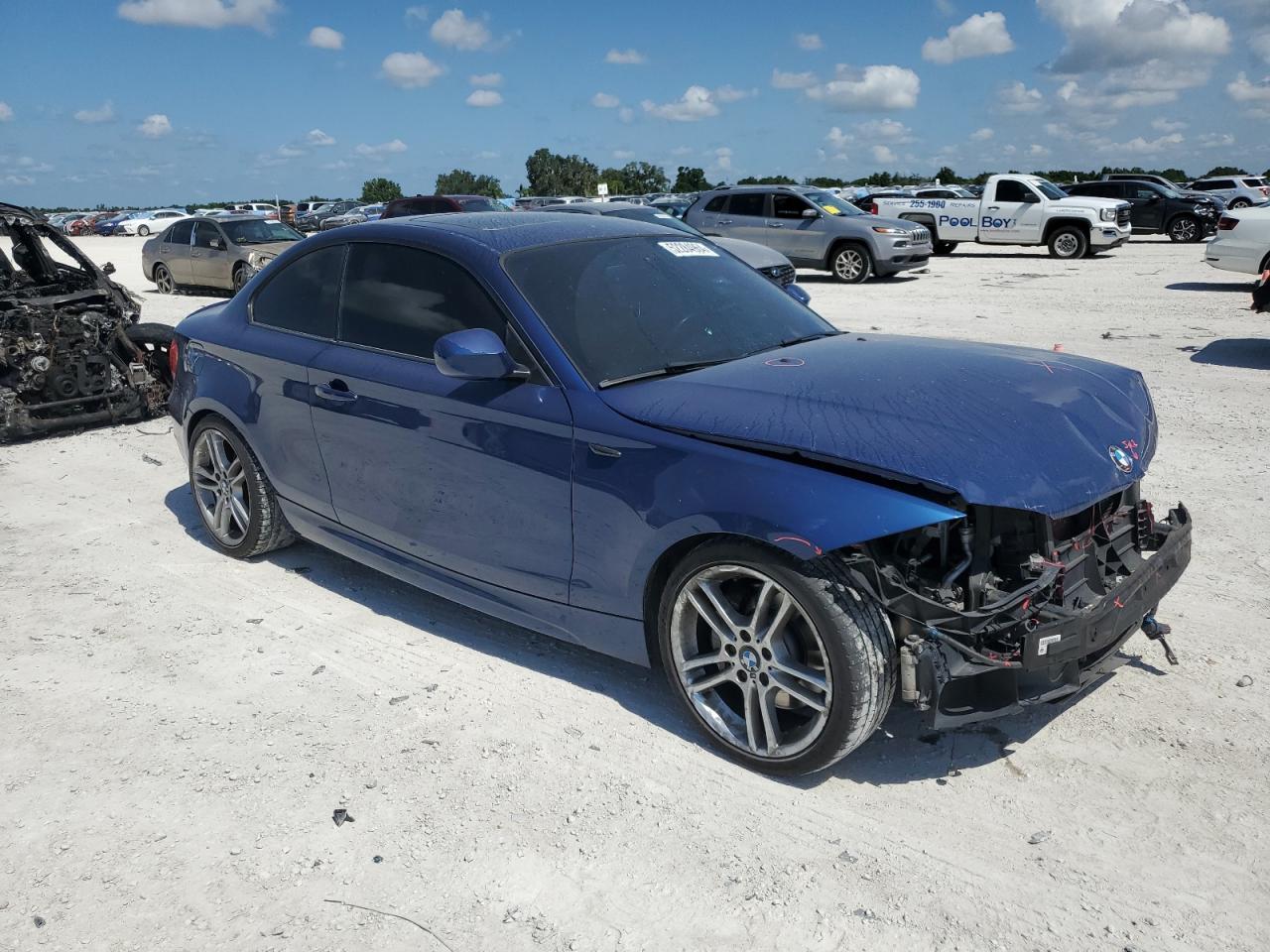 2010 Bmw 135 I Blue vin: WBAUC7C51AVK96124