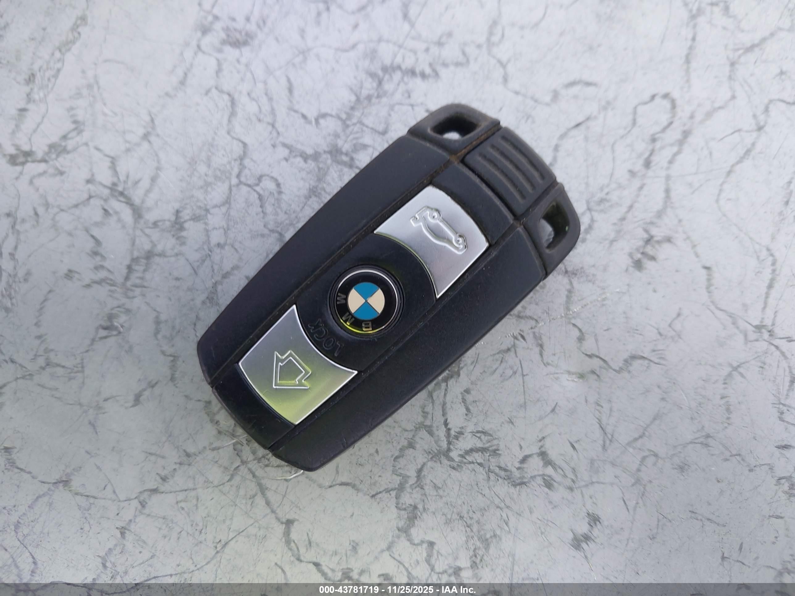 2010 Bmw 135i   Black vin: WBAUC7C52AVK96116