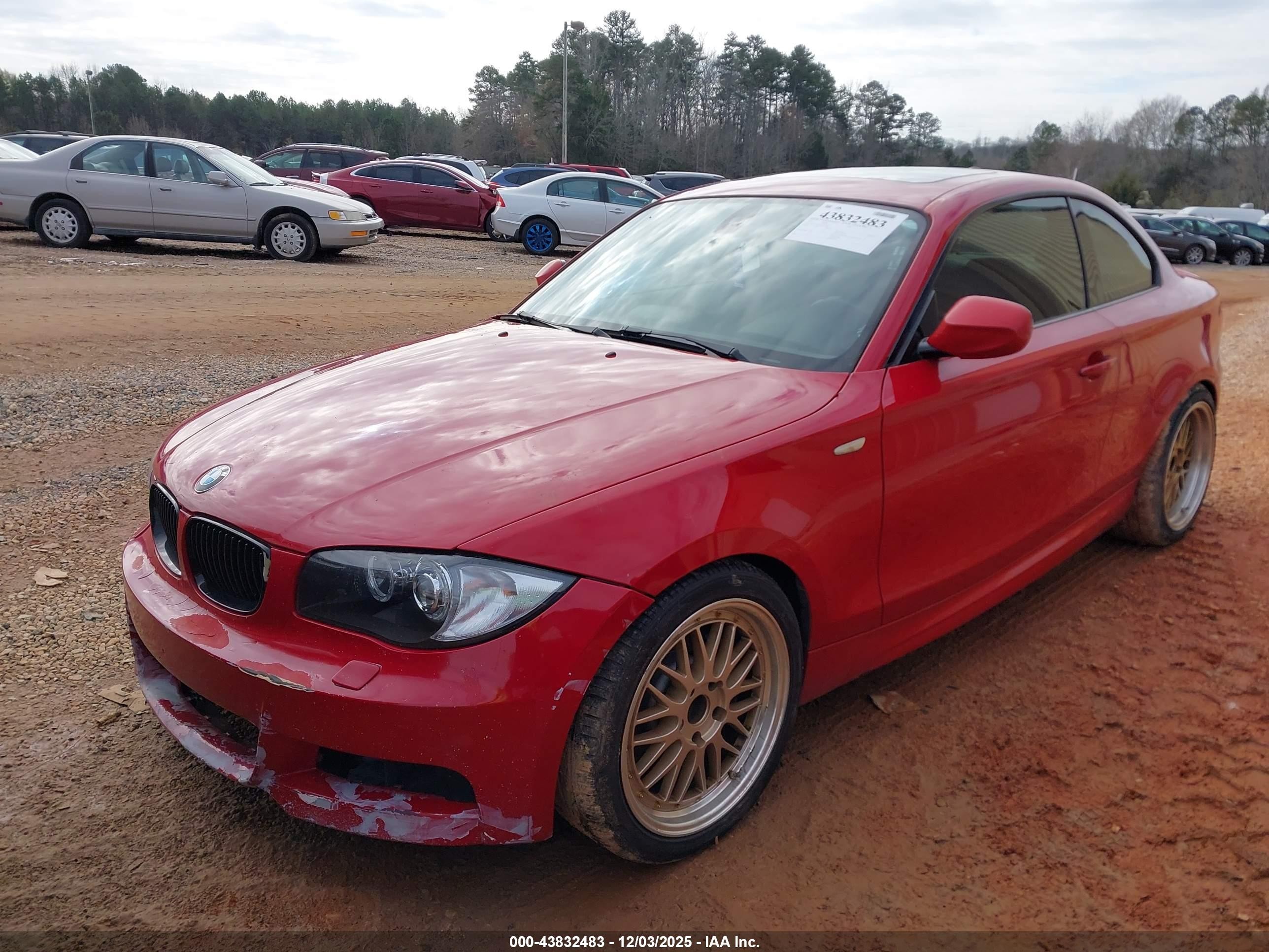 2010 Bmw 135i   Red vin: WBAUC7C58AVK95892