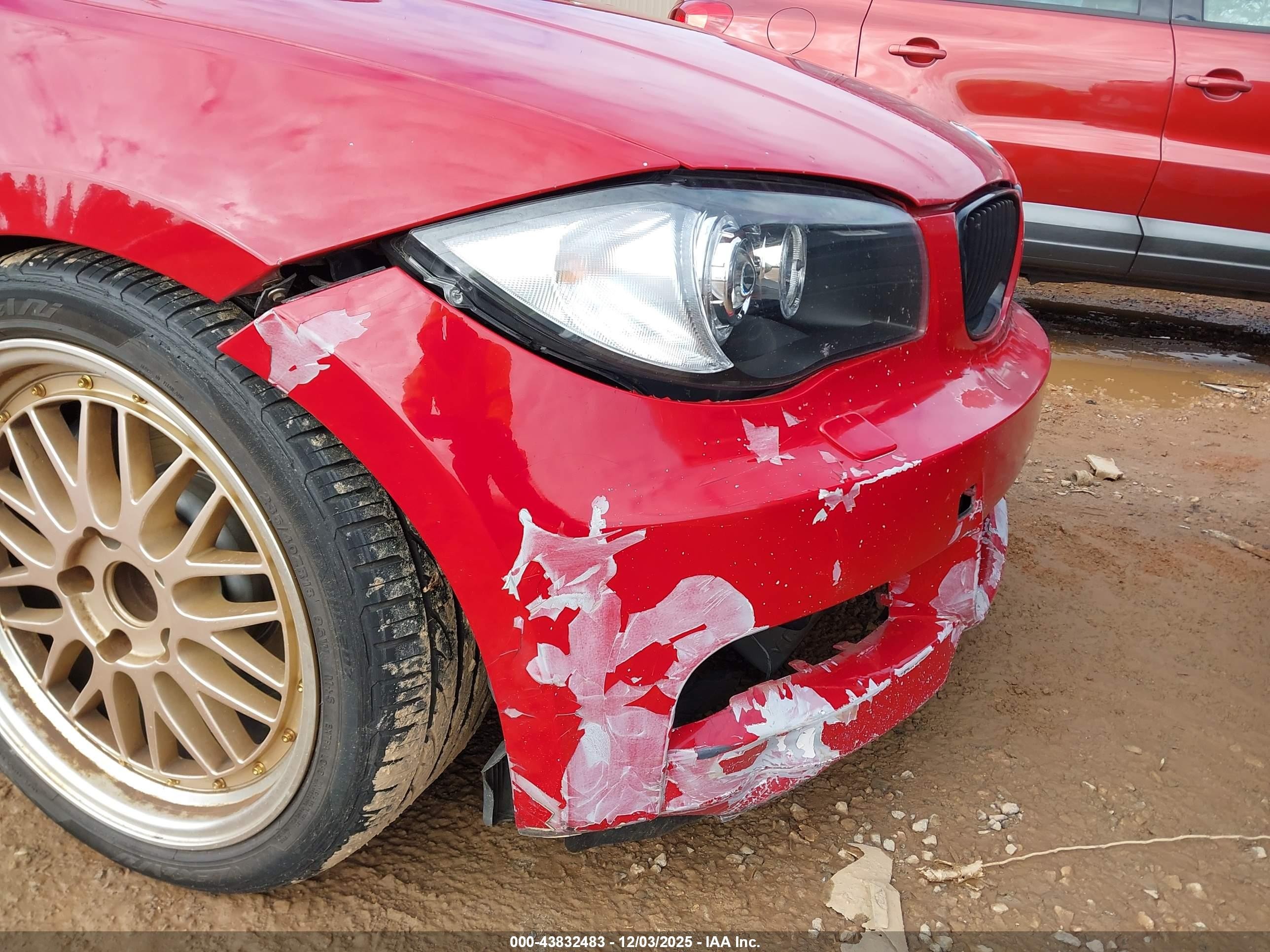 2010 Bmw 135i   Red vin: WBAUC7C58AVK95892